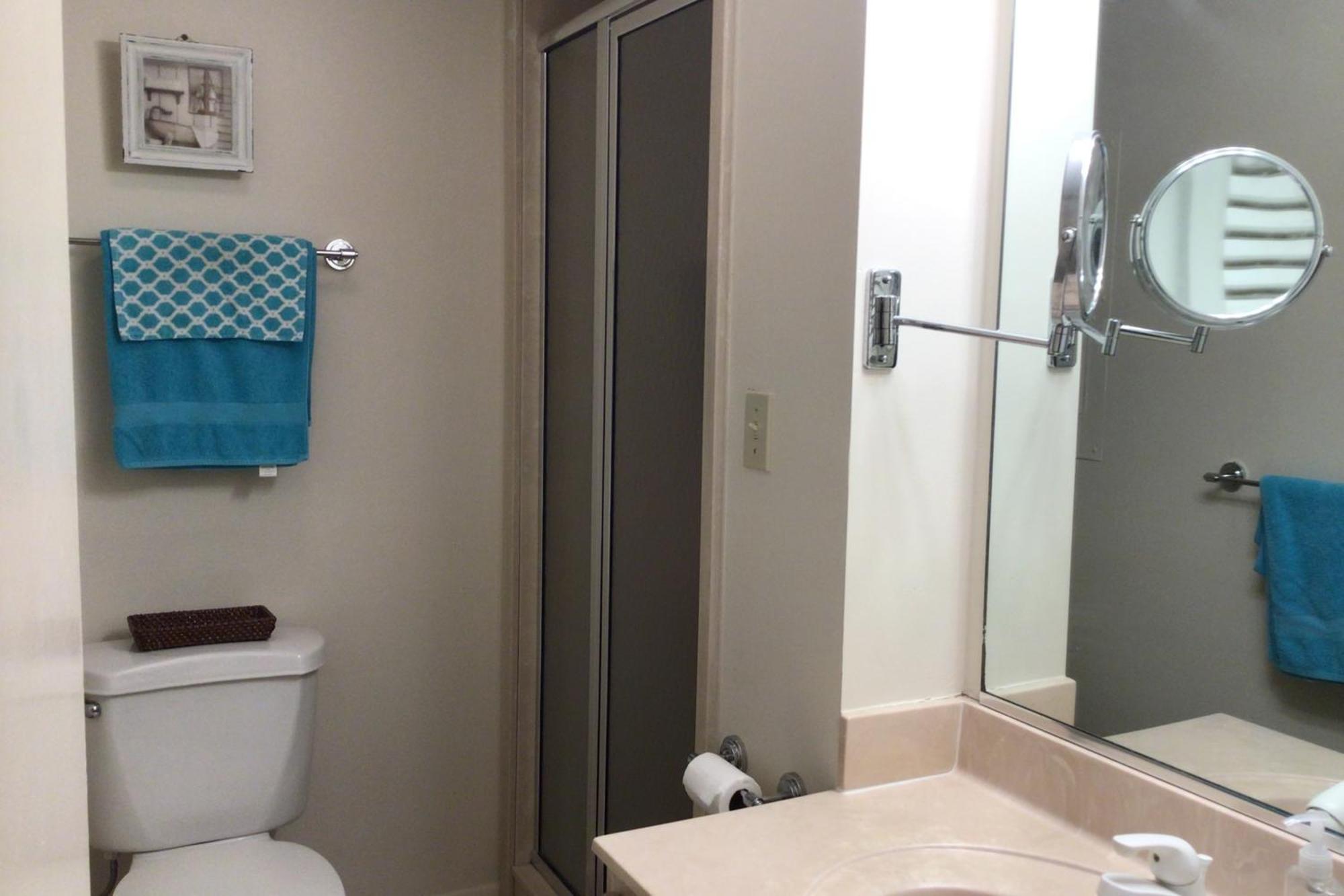Jetty East 306b Apartment