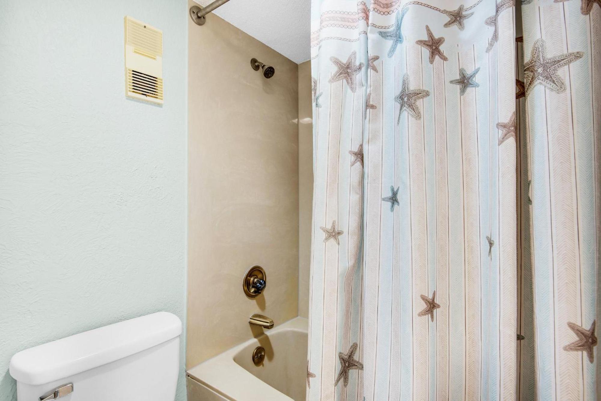 Edgewater #1007 Holiday home