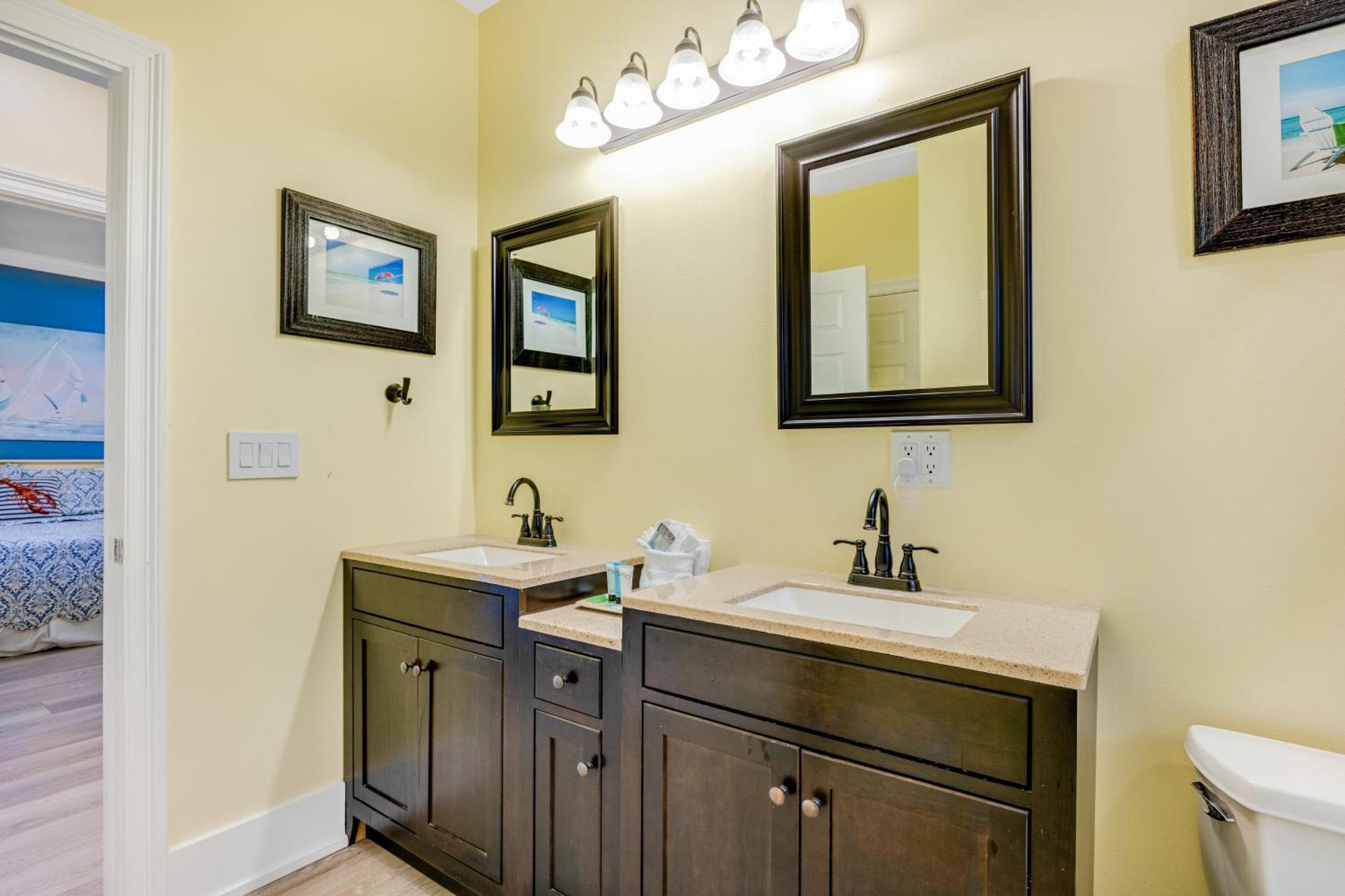 Sandy Shores Retreat * Destin