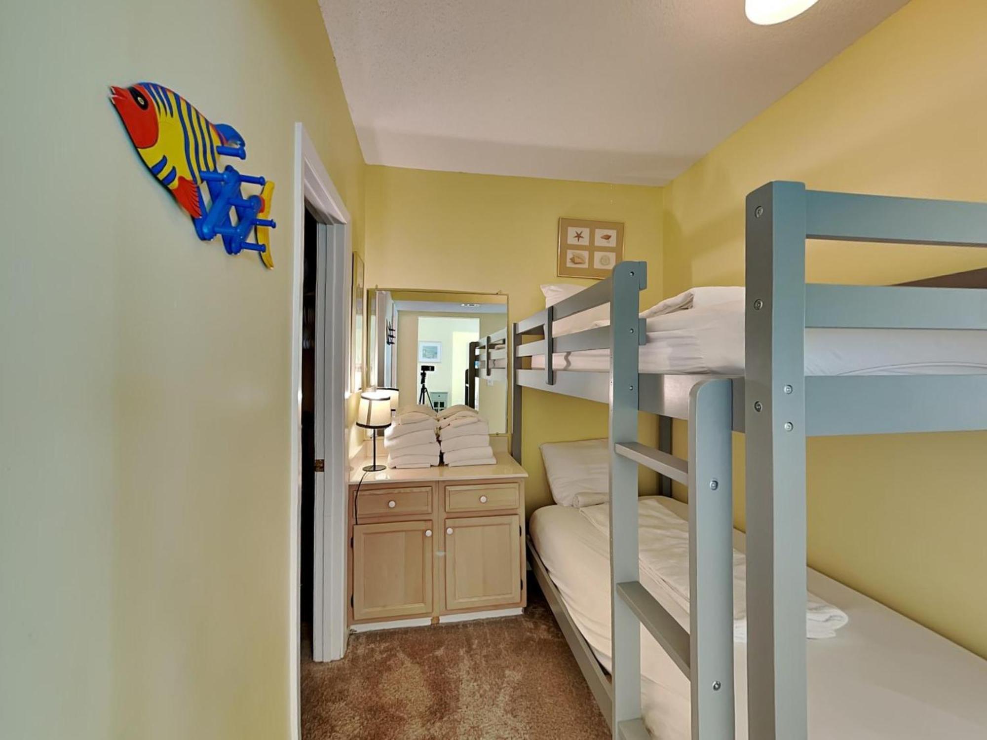 Apartment Sandpiper Cove #1121