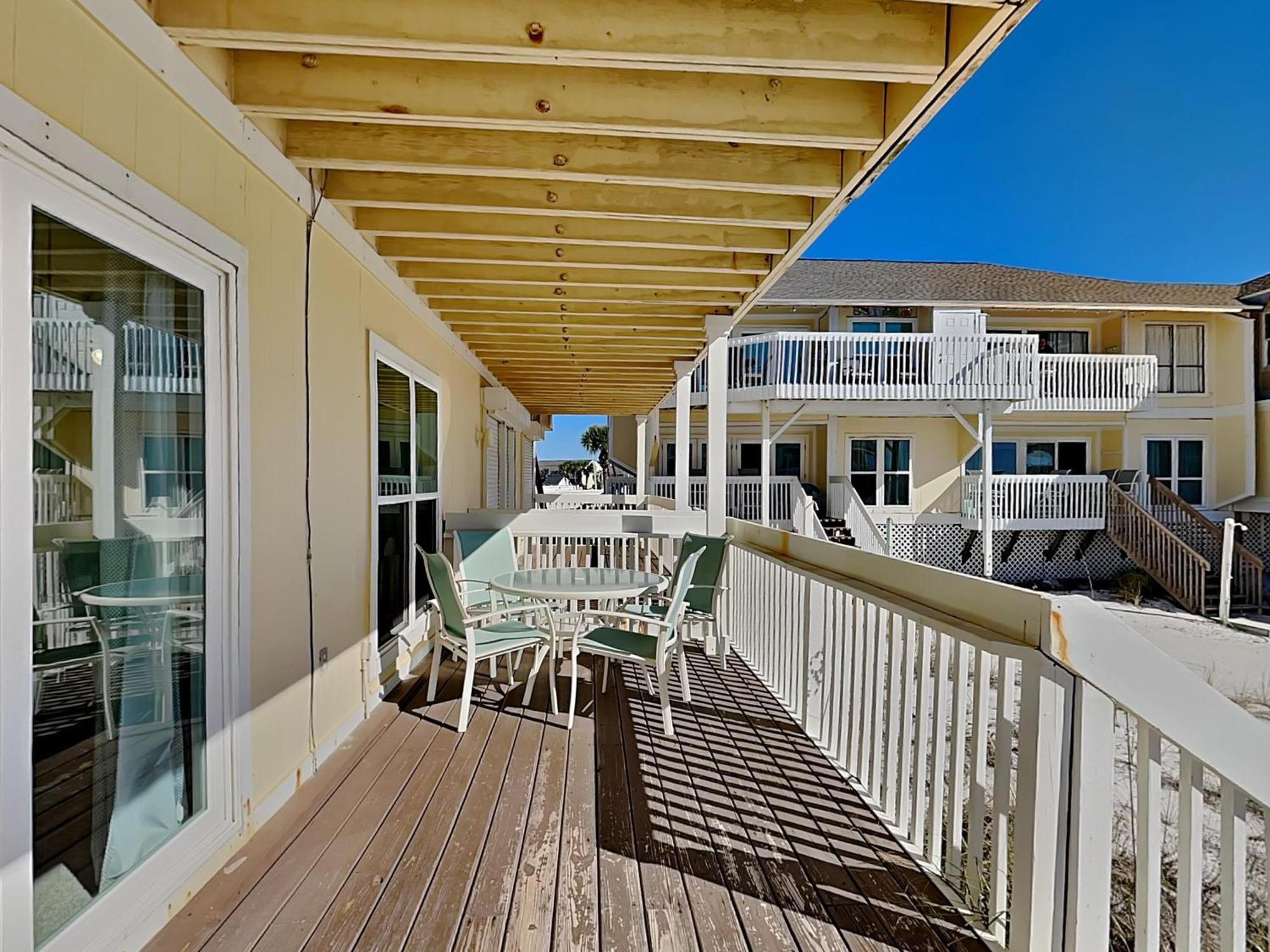 Apartment Sandpiper Cove #1121