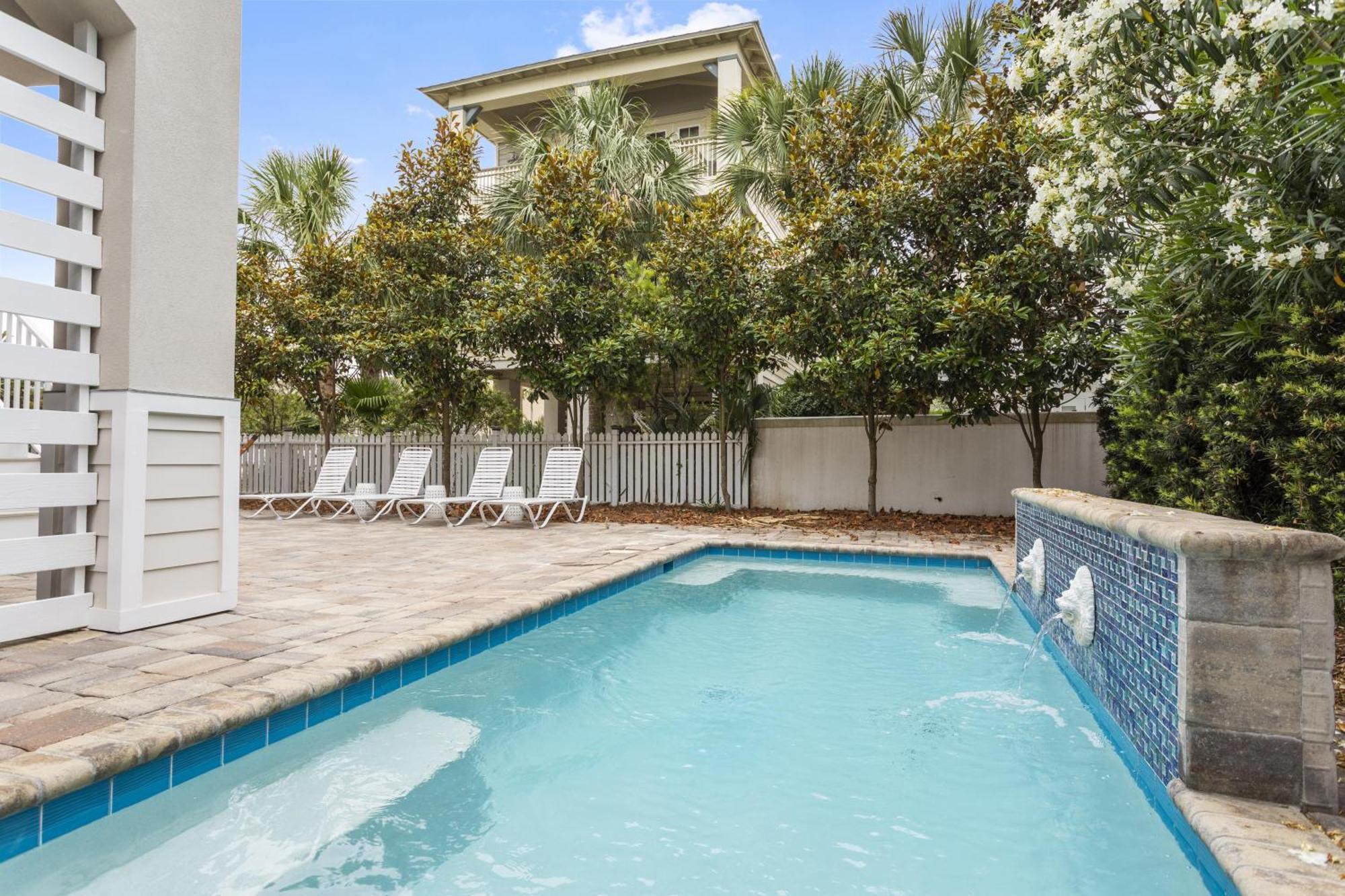 Melrose Place Destin