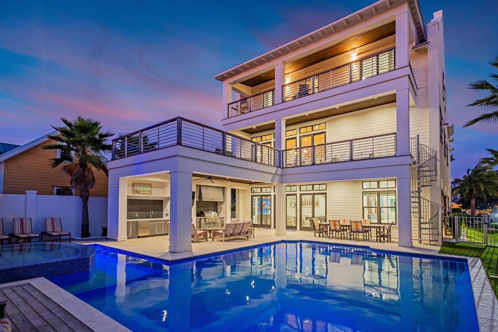 Paradise At Park Row Holiday home