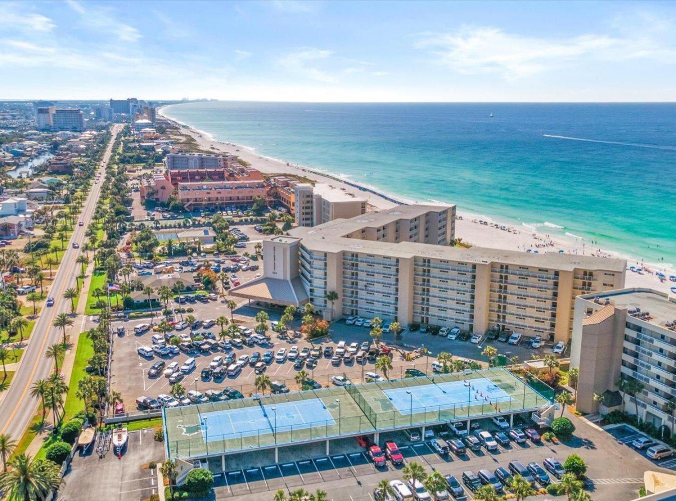 Holiday home Surf And Racquet Unit 405 Destin
