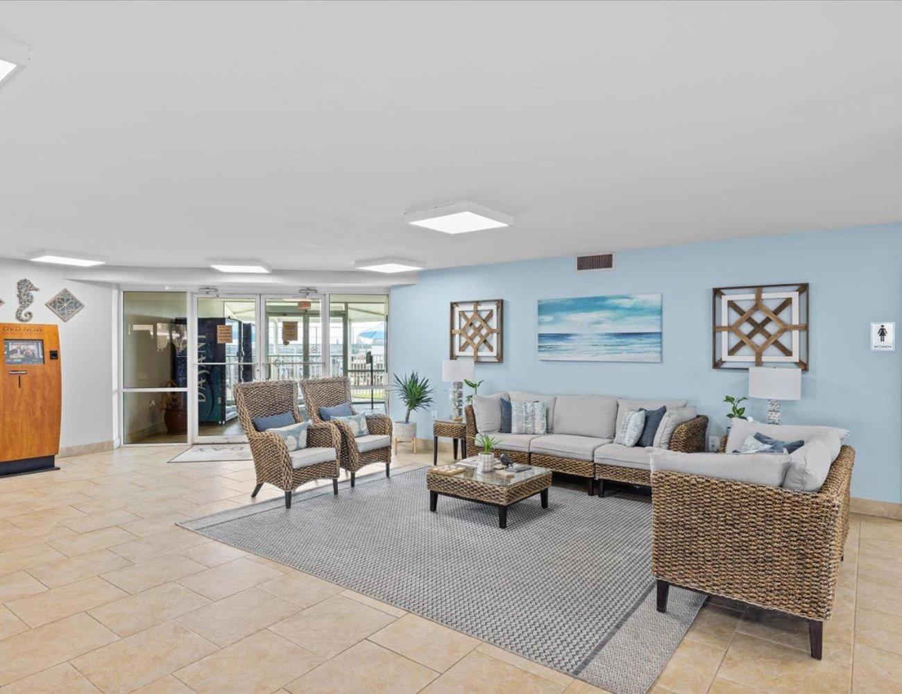 Surf And Racquet Unit 204 Holiday home Destin