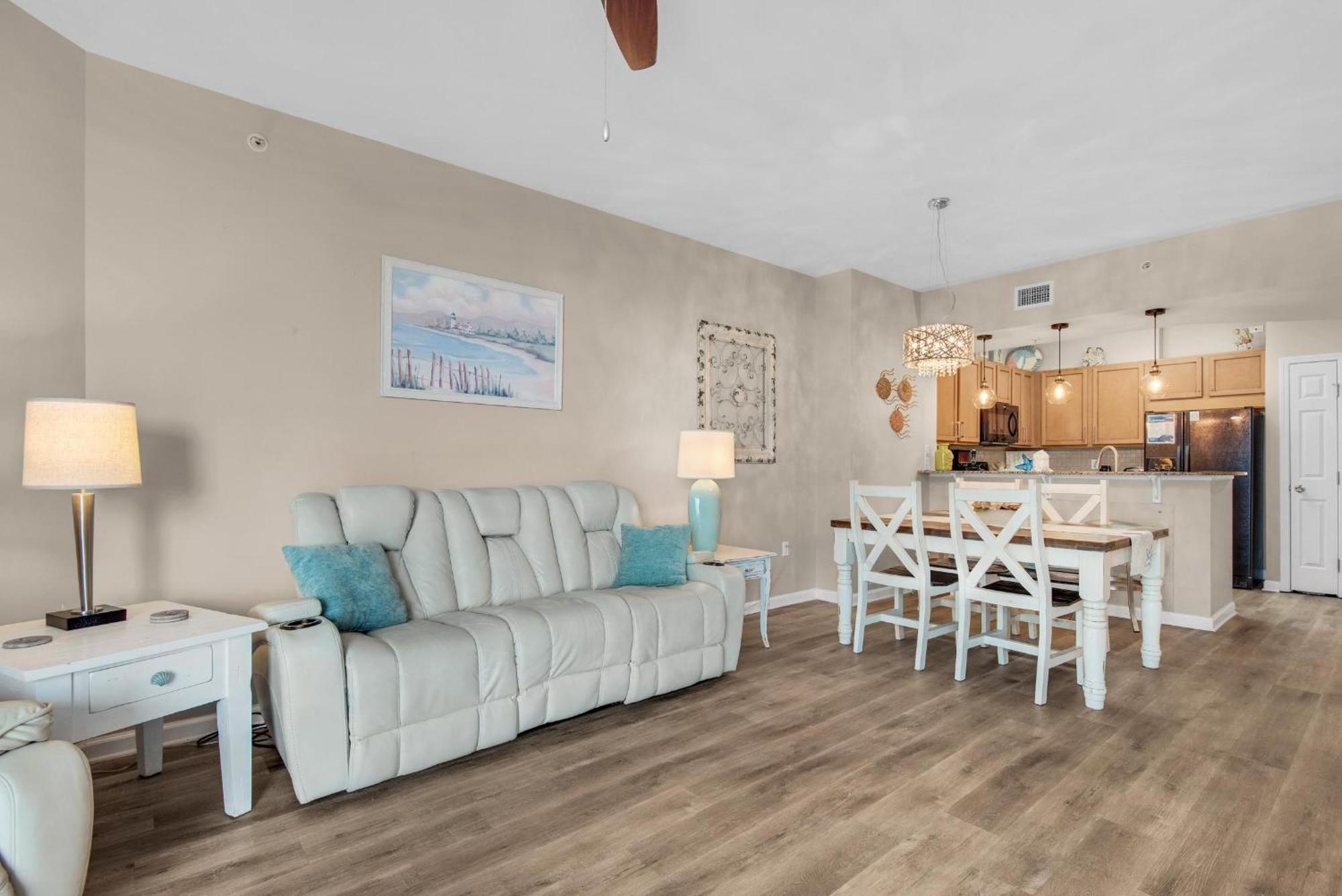 Palms #1503 Jr. 2br Apartment