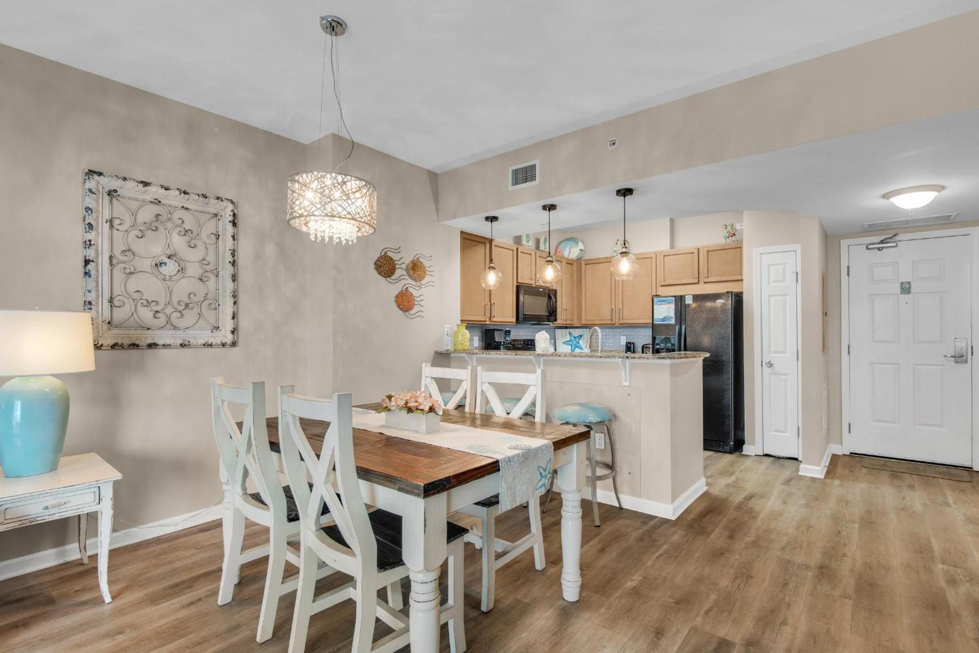 Apartment Palms #1503 Jr. 2br Destin