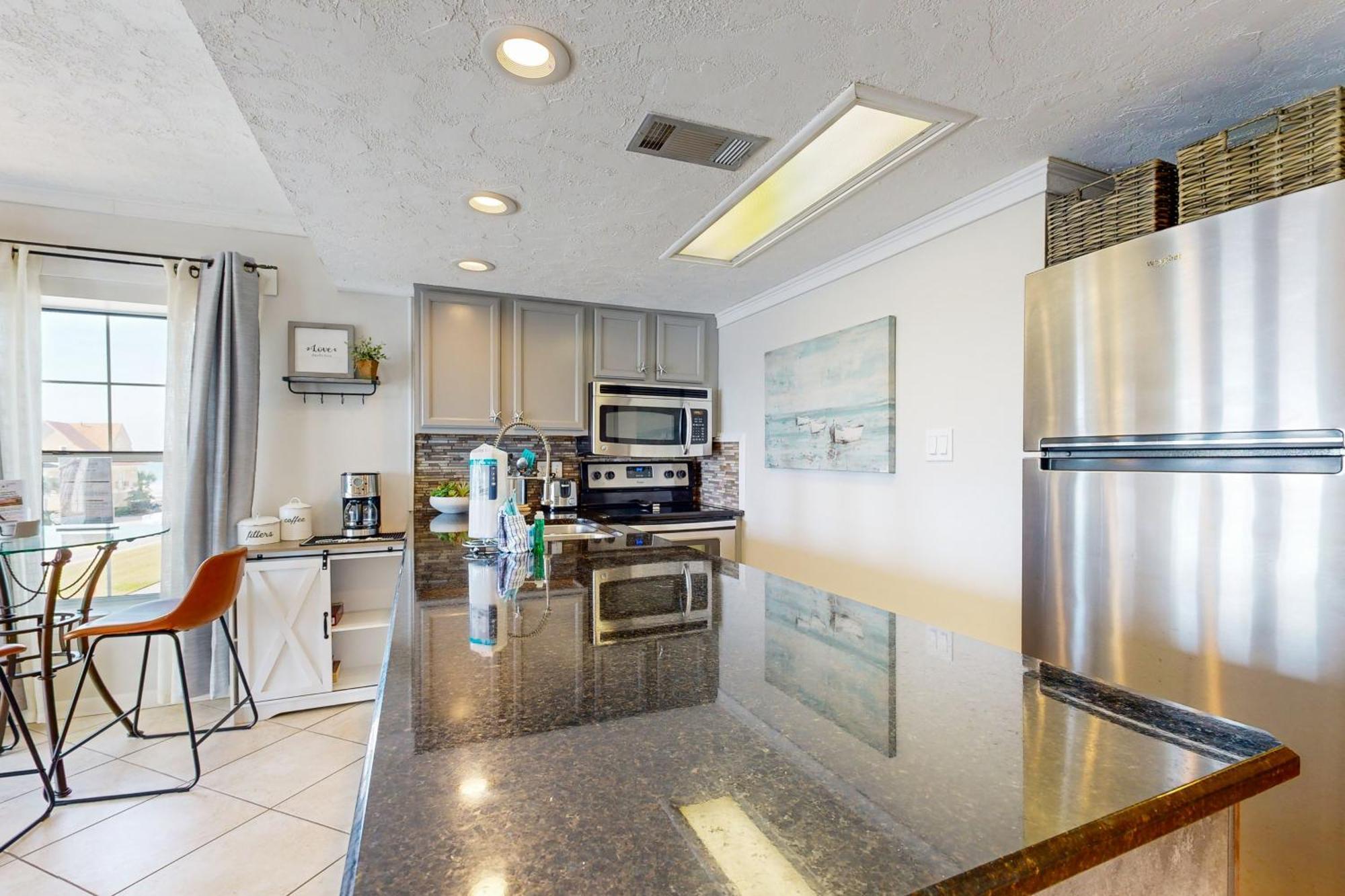Gulfview 317 Apartment *
