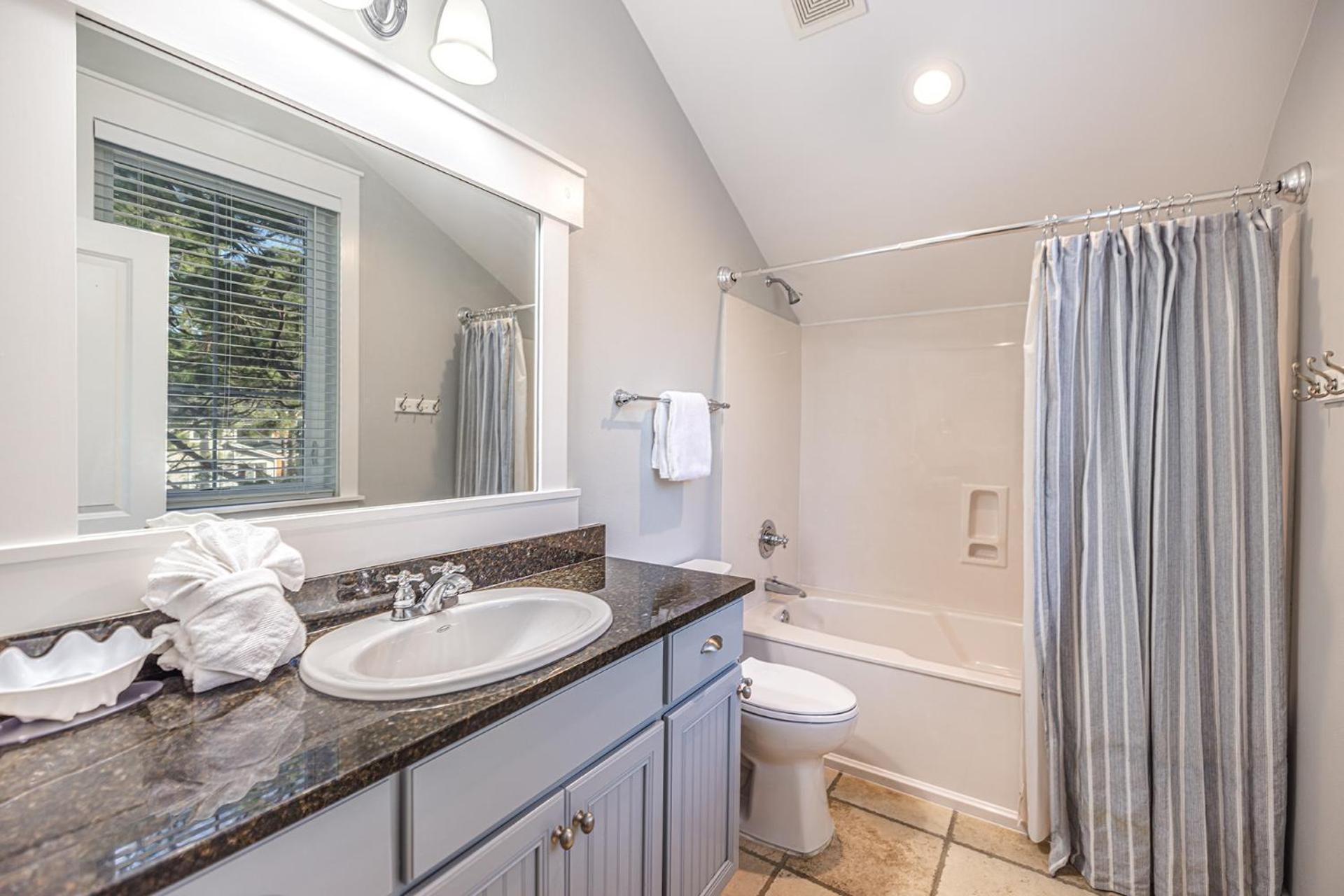 1282 Laurel Grove Holiday home