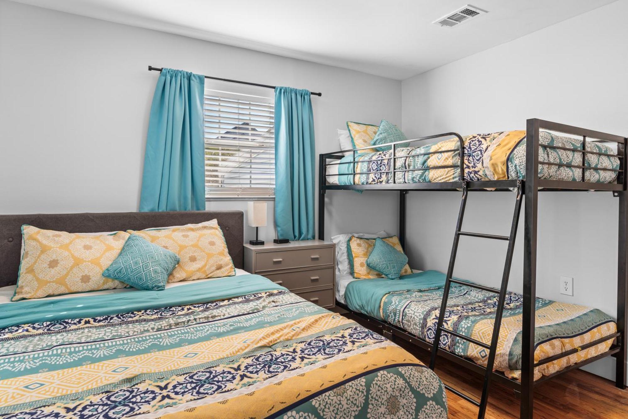 Zula Life House: Spacious Beachside Retreat With Pool And Pet-friendly Yard