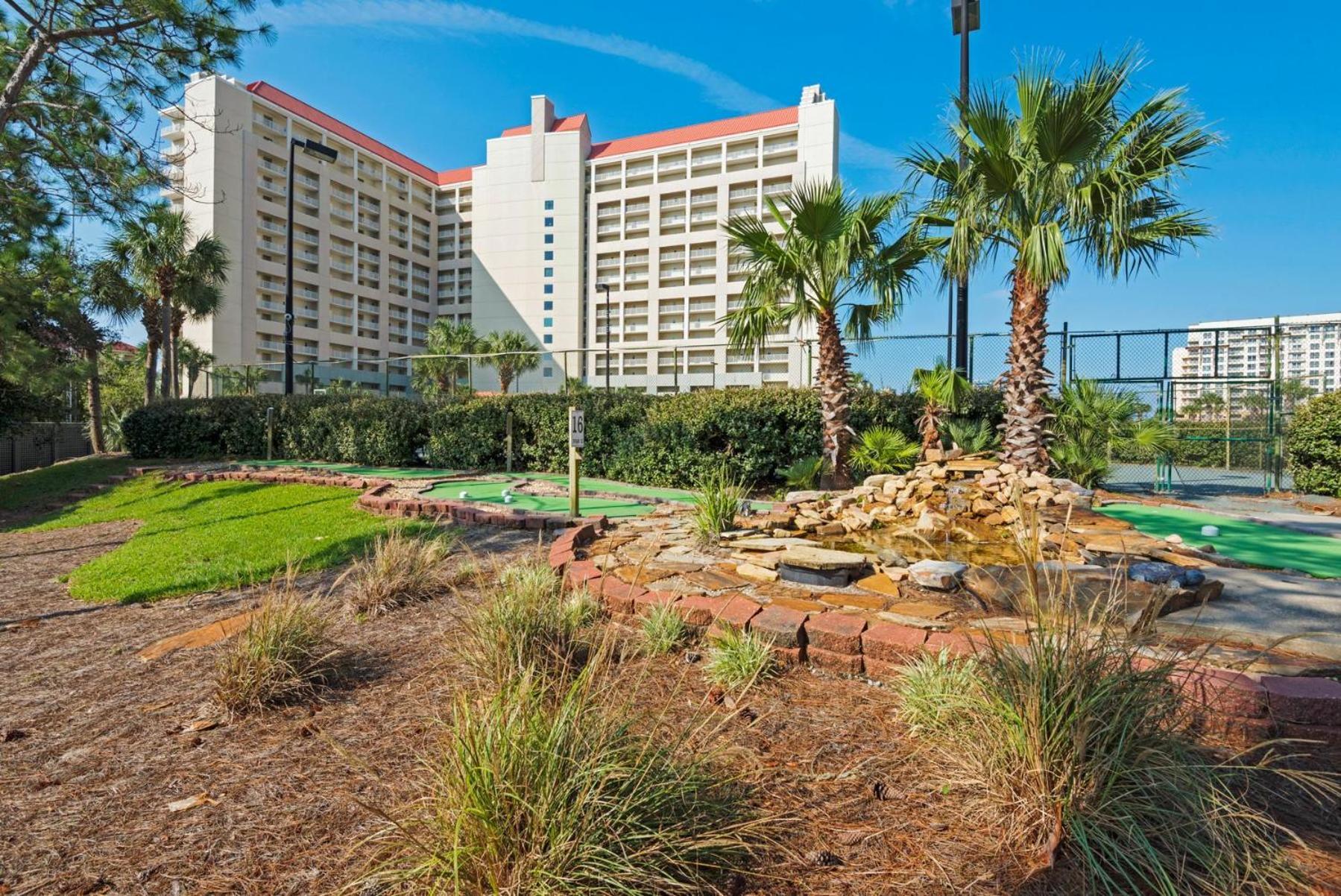 Tides 1401 * Destin