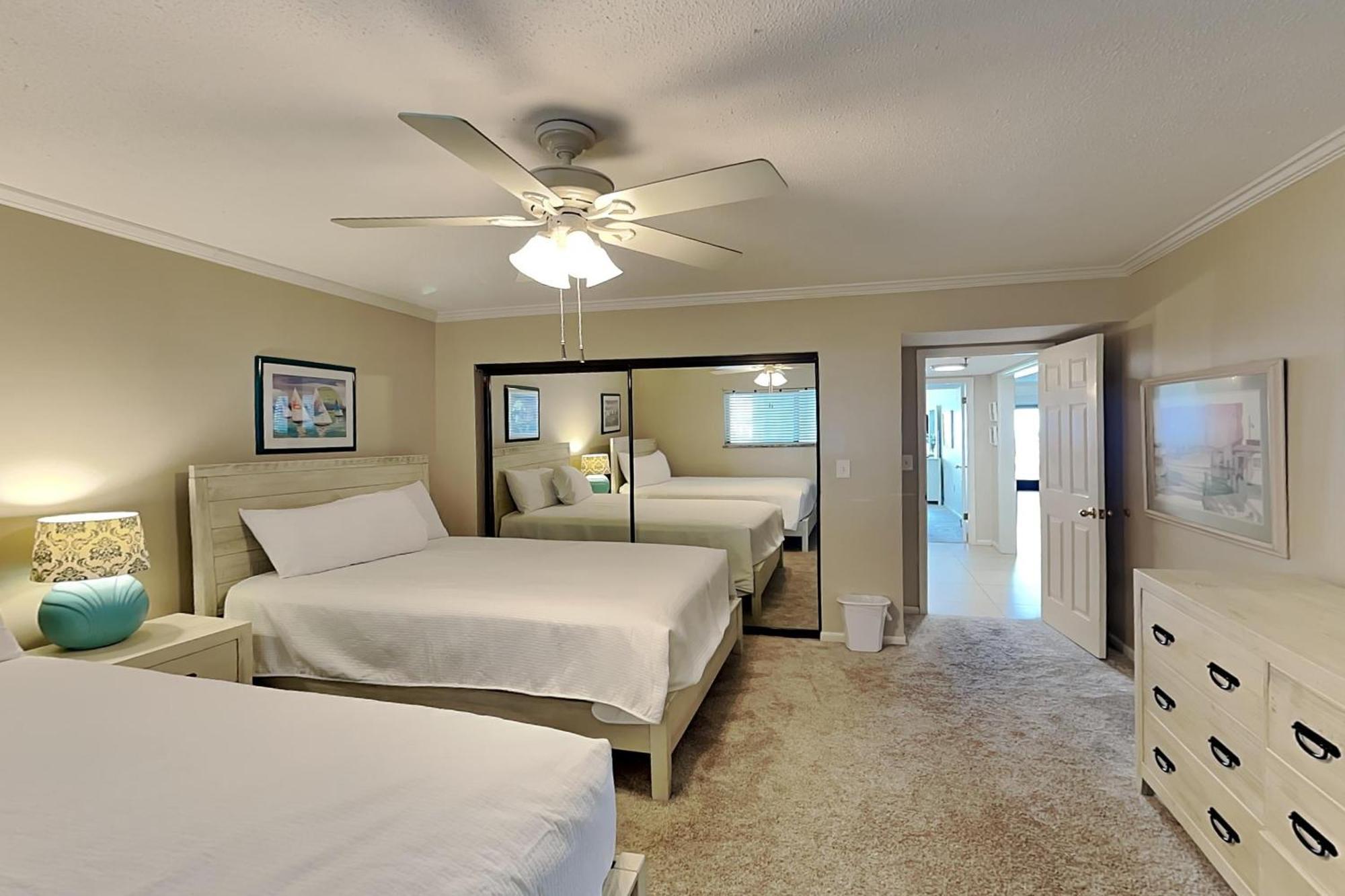 Apartment Breakers East #404 Destin