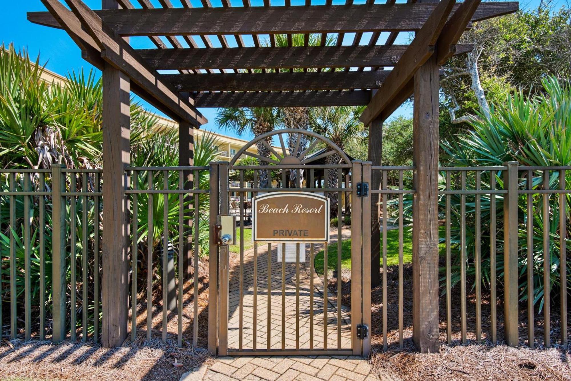 214 Holiday home Destin