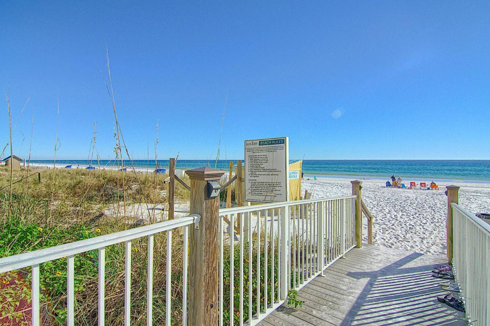 Jade East # 1440 Holiday home *