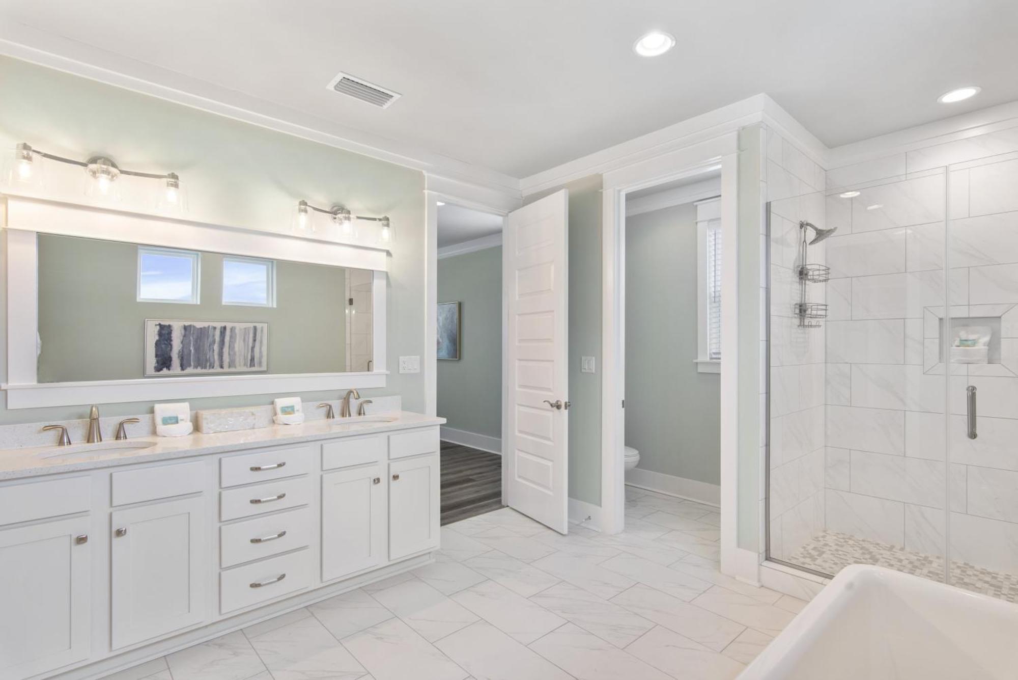 Farfrumwerkin With Hot Tub And Golf Cart Holiday home