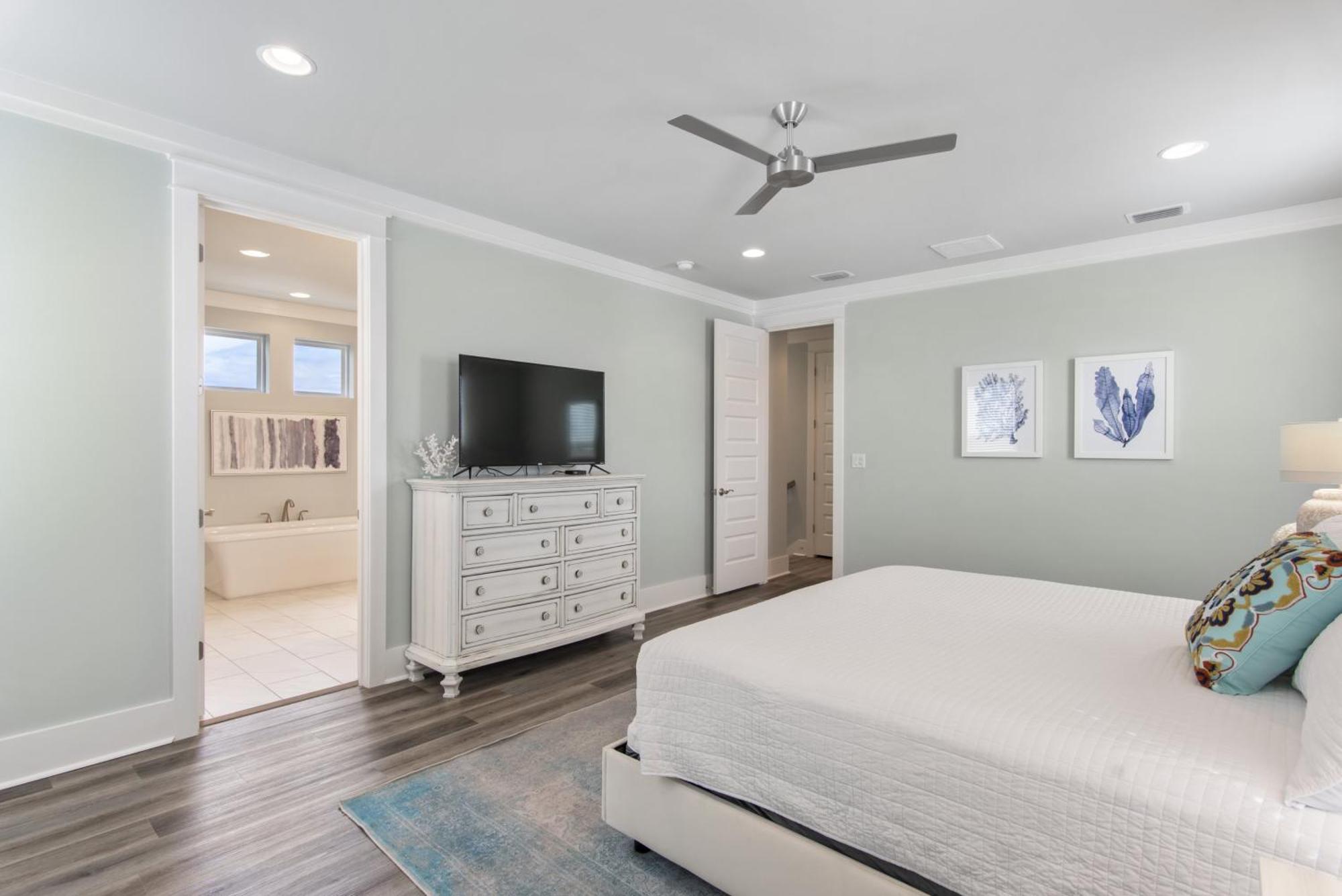 Farfrumwerkin With Hot Tub And Golf Cart Holiday home Destin