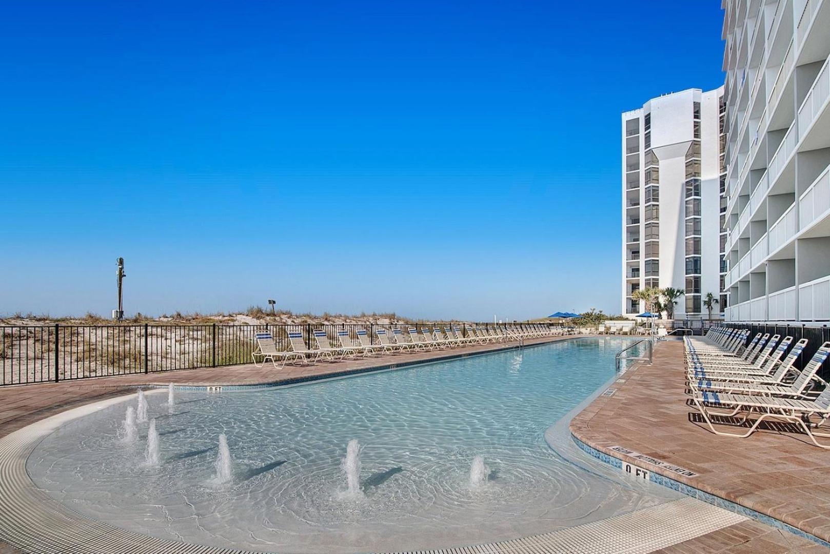 Apartment Pelican 0411 By Pelican Management *
