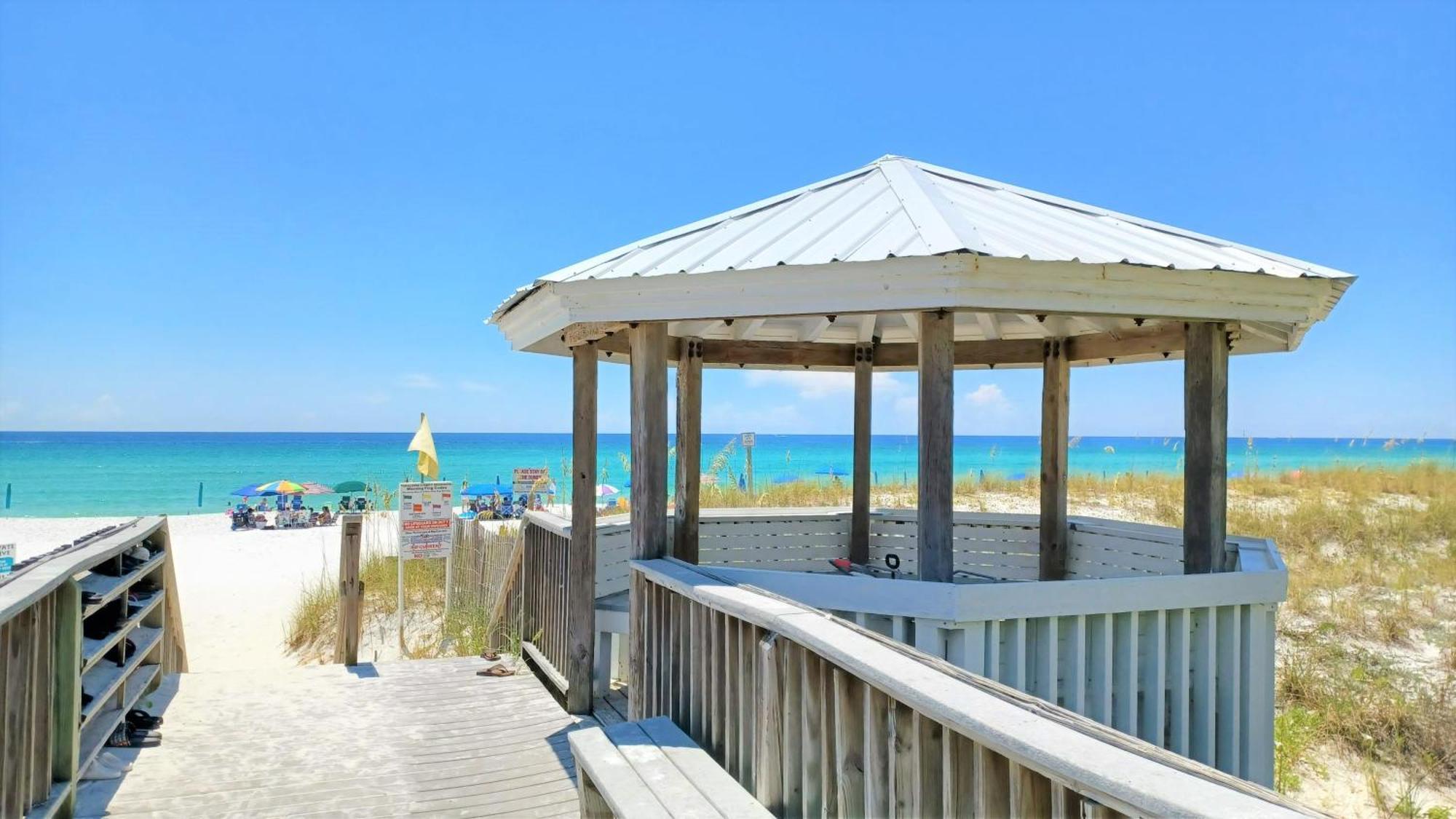 Holiday home Southbay Gulf View: Beachfront Townhouse With Private Access *