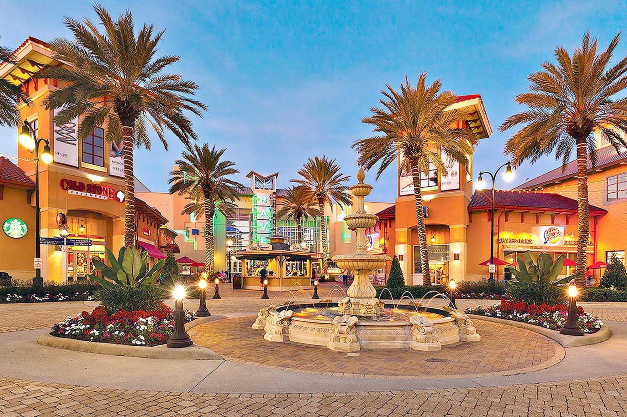 Palms #11002 Full 2 Bedroom *
