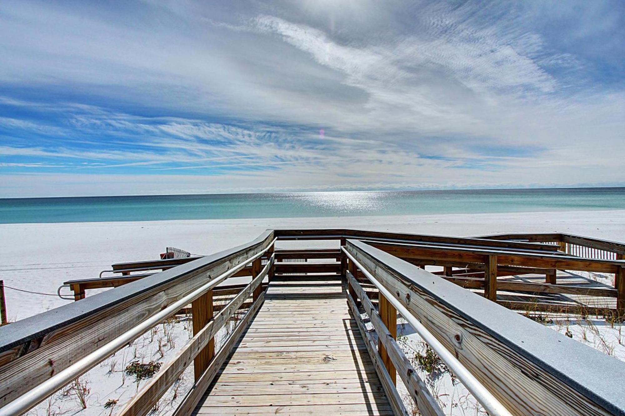 Palms #11002 Full 2 Bedroom Apartment Destin