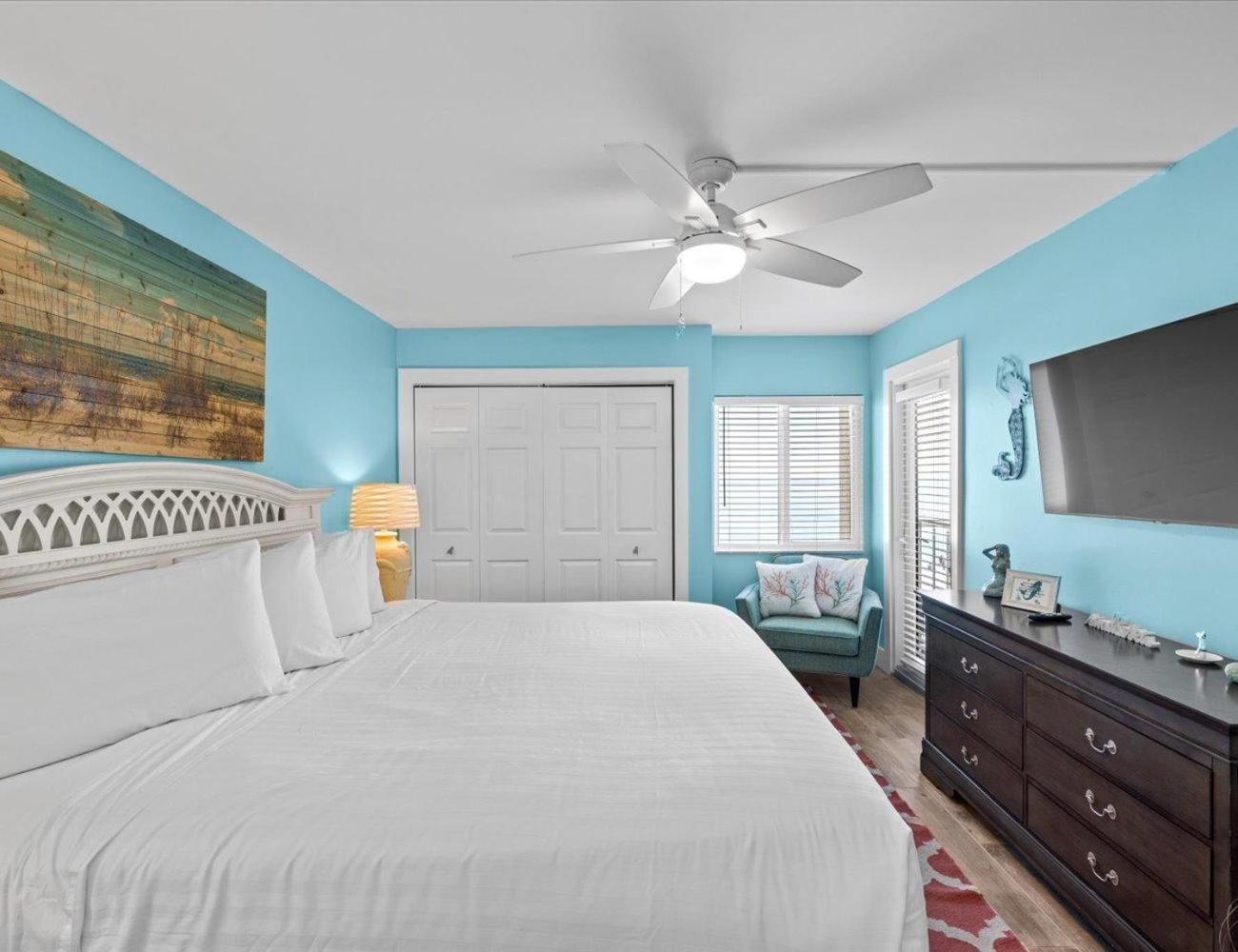 Surf And Racquet Unit 404 * Destin