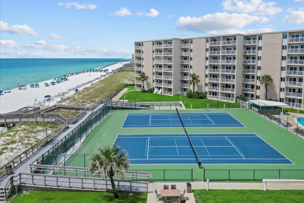 Surf And Racquet Unit 523 Holiday home