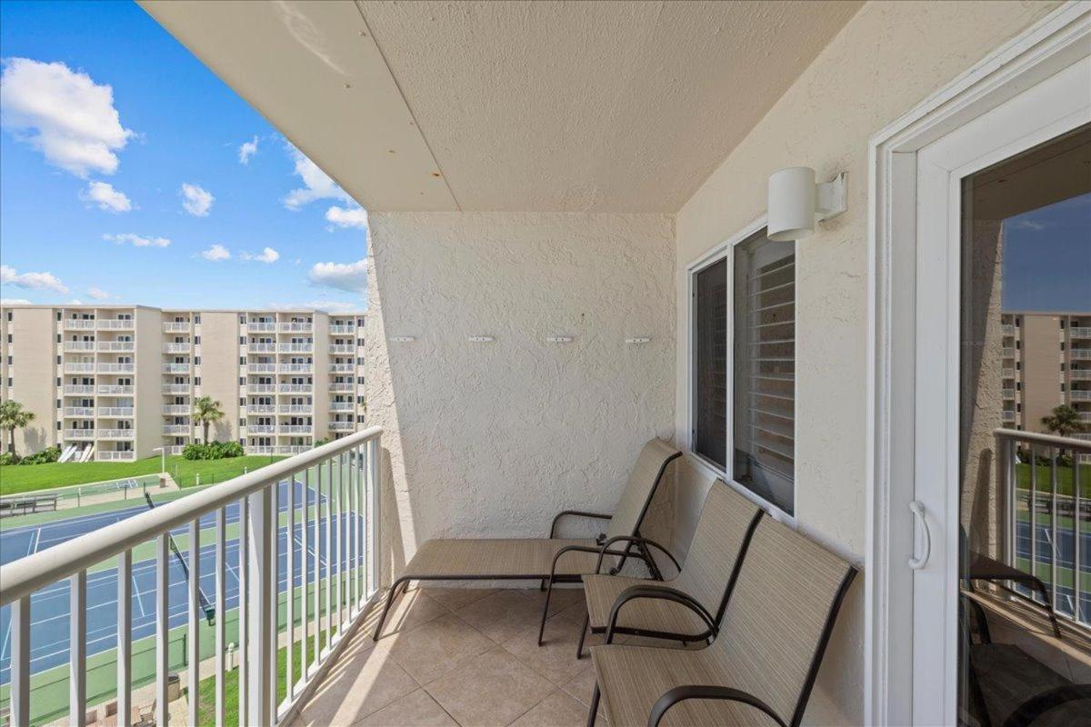Surf And Racquet Unit 523 Destin