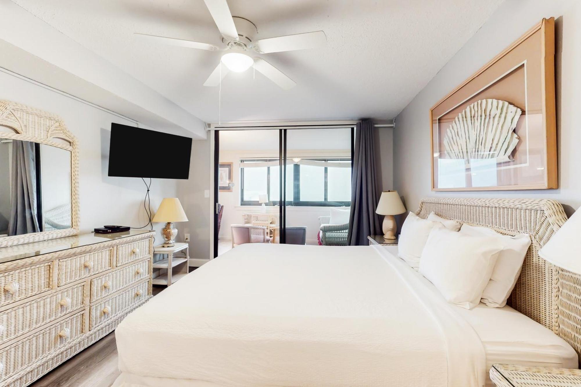 Apartment Jetty East 306b