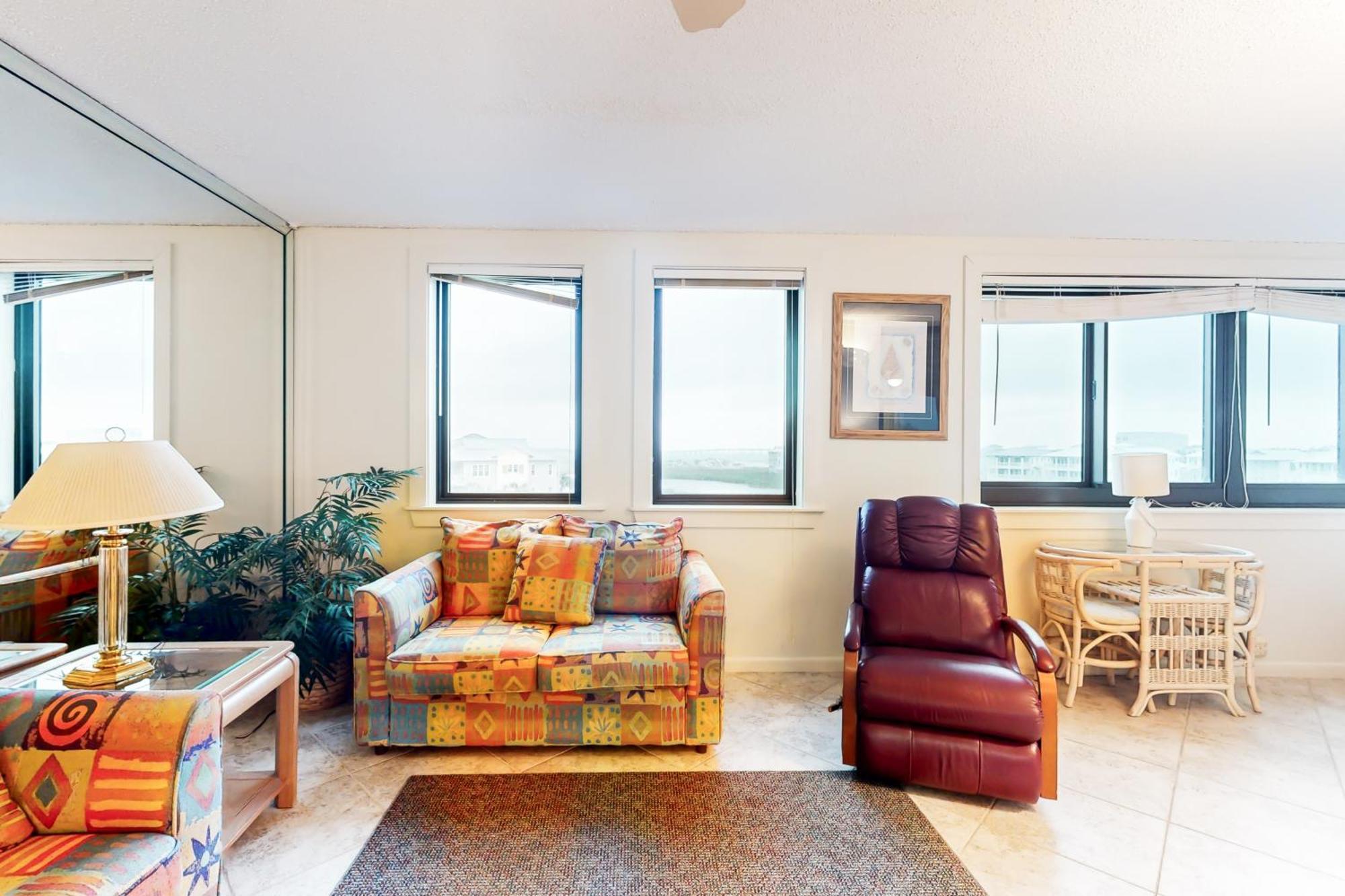 Apartment Jetty East 306b *