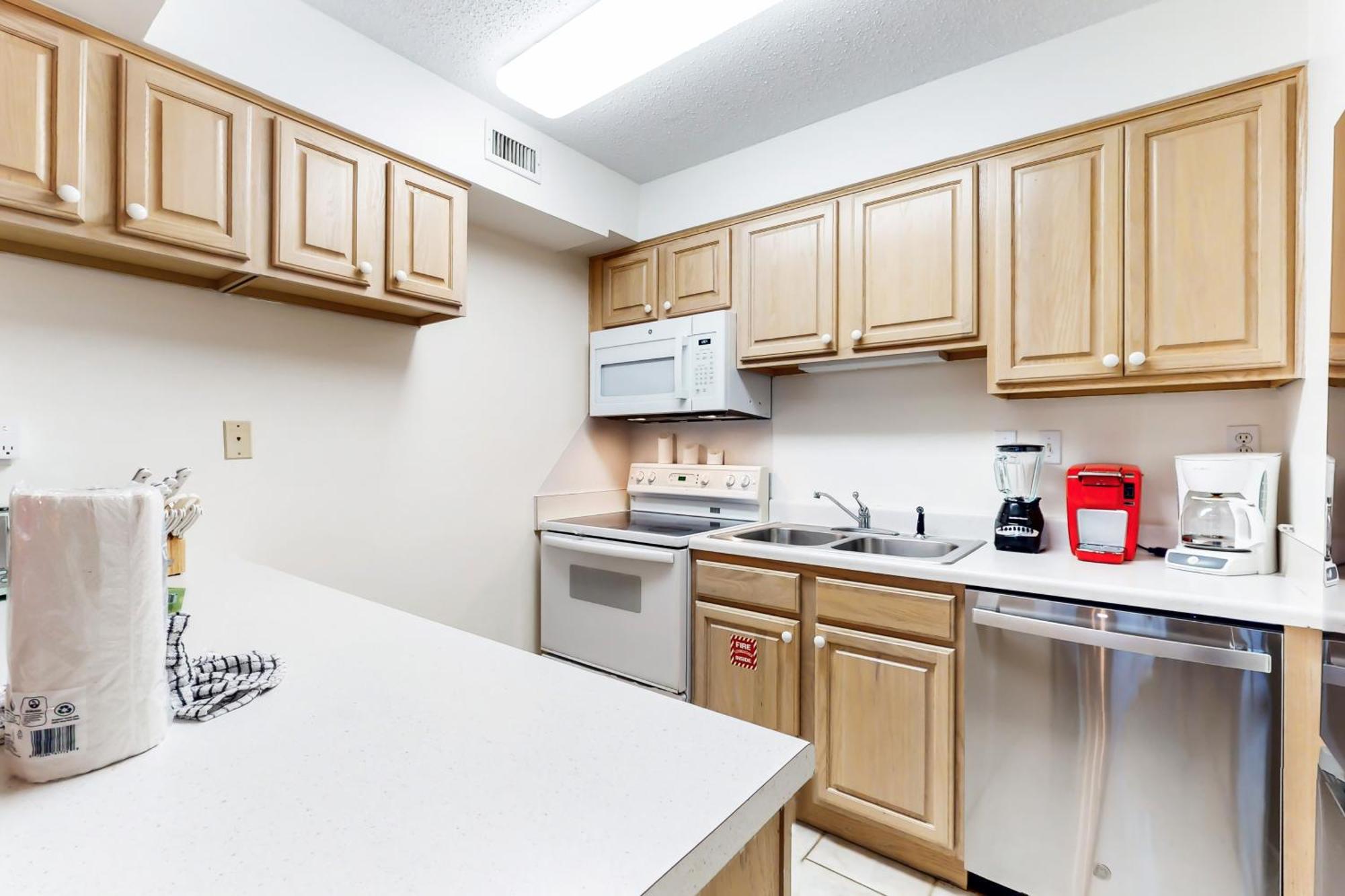 Jetty East 306b Apartment *