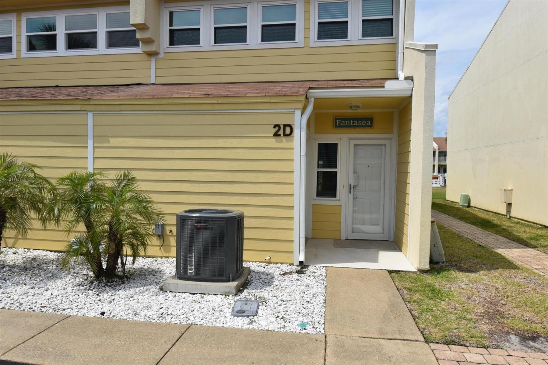 2 D, Three Bedroom Townhome Holiday home Destin