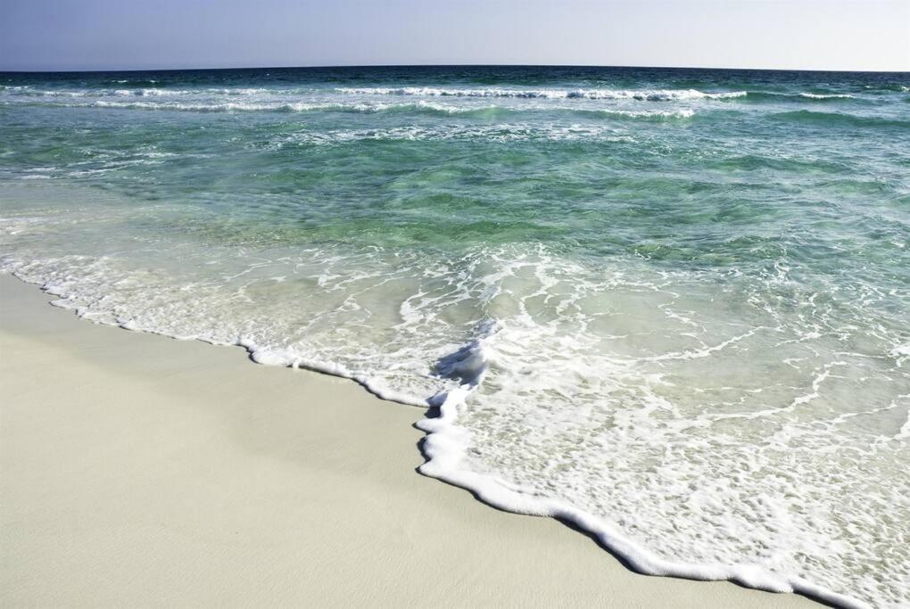 Serenity By The Sea 3 Bedroom 3.5 Ba