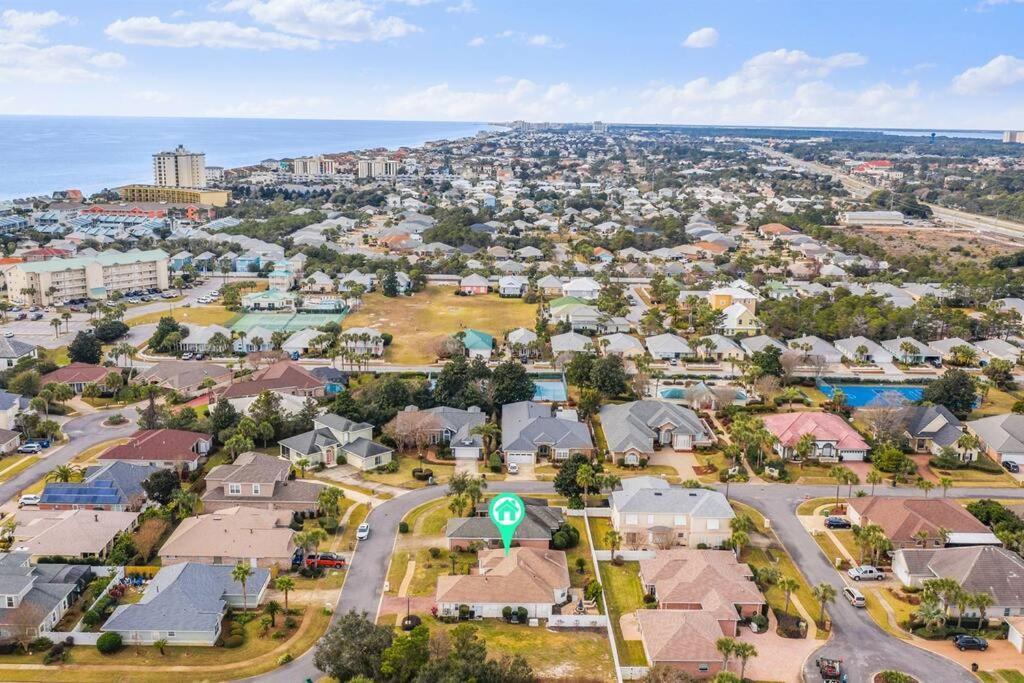 Serenity By The Sea 3 Bedroom 3.5 Ba Destin