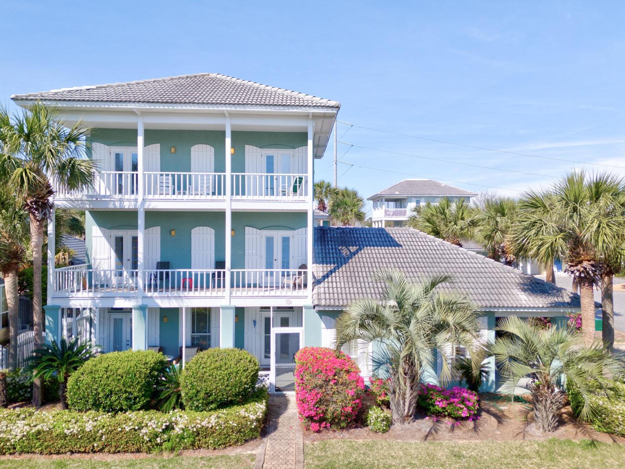 Martinique Retreat Florida Fun Awaits Destin