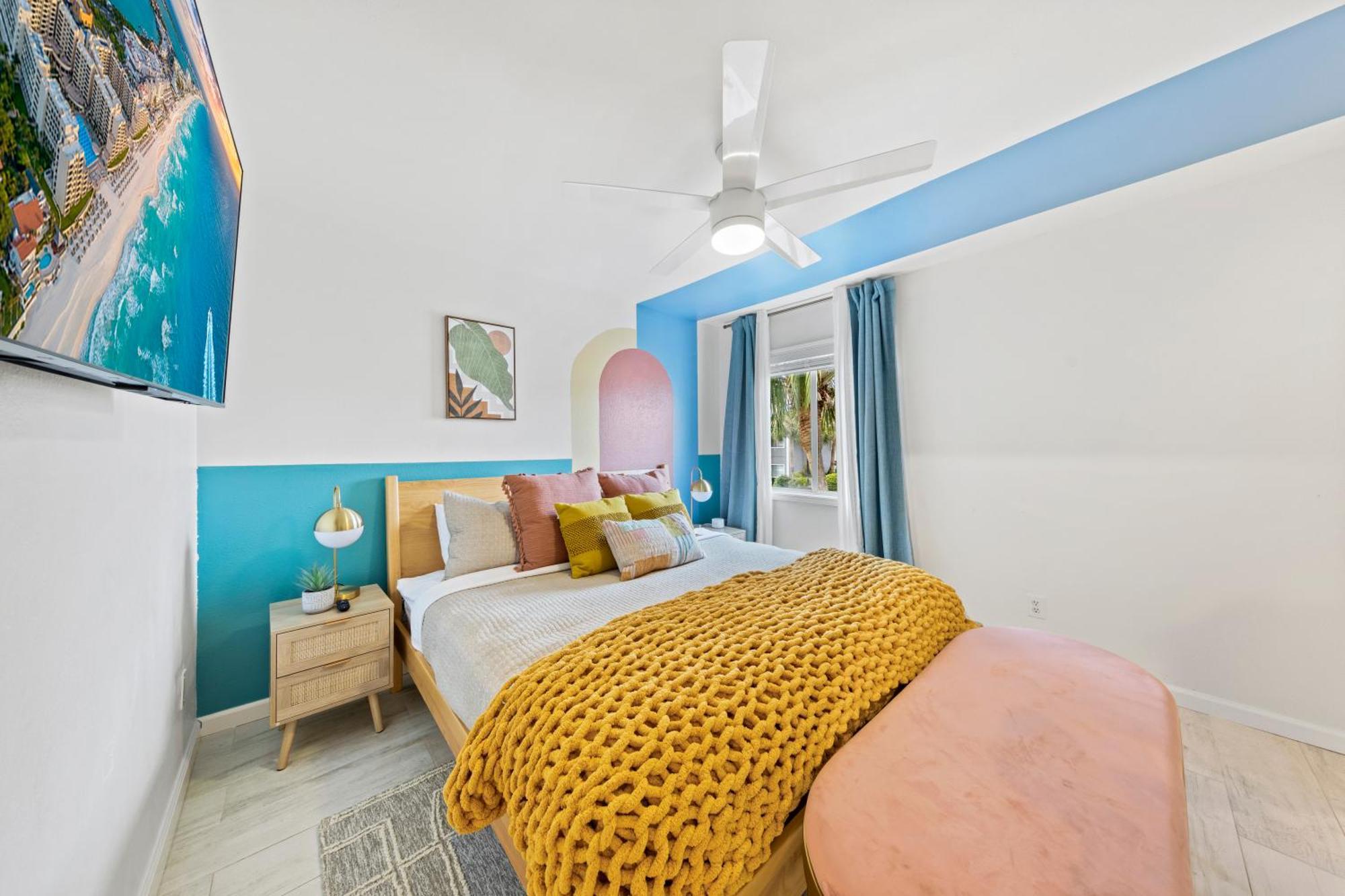 Holiday home New Luxury Listing! August Sale! *