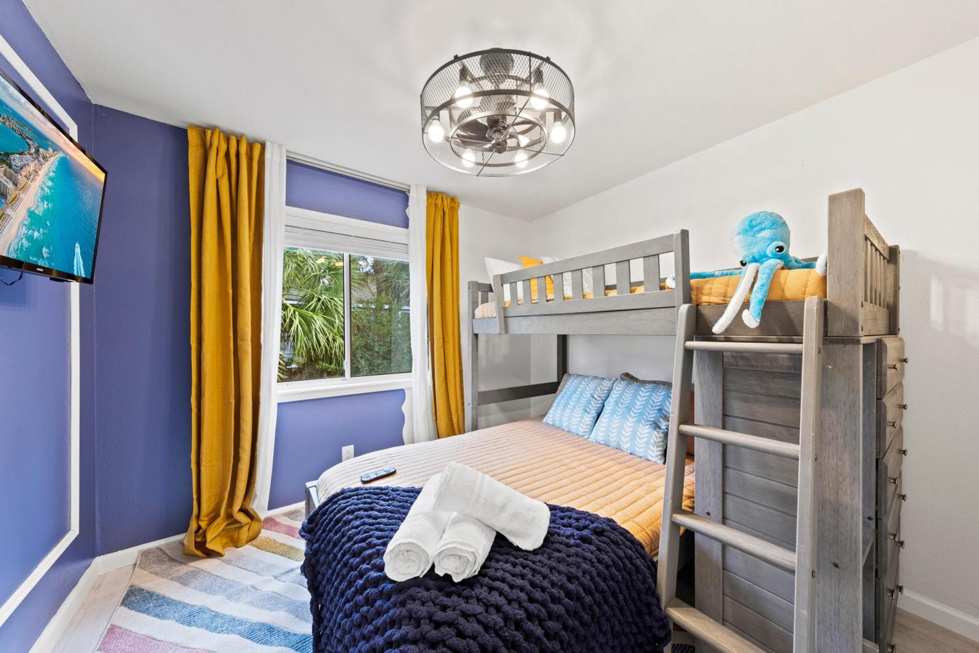 New Luxury Listing! August Sale! * Destin