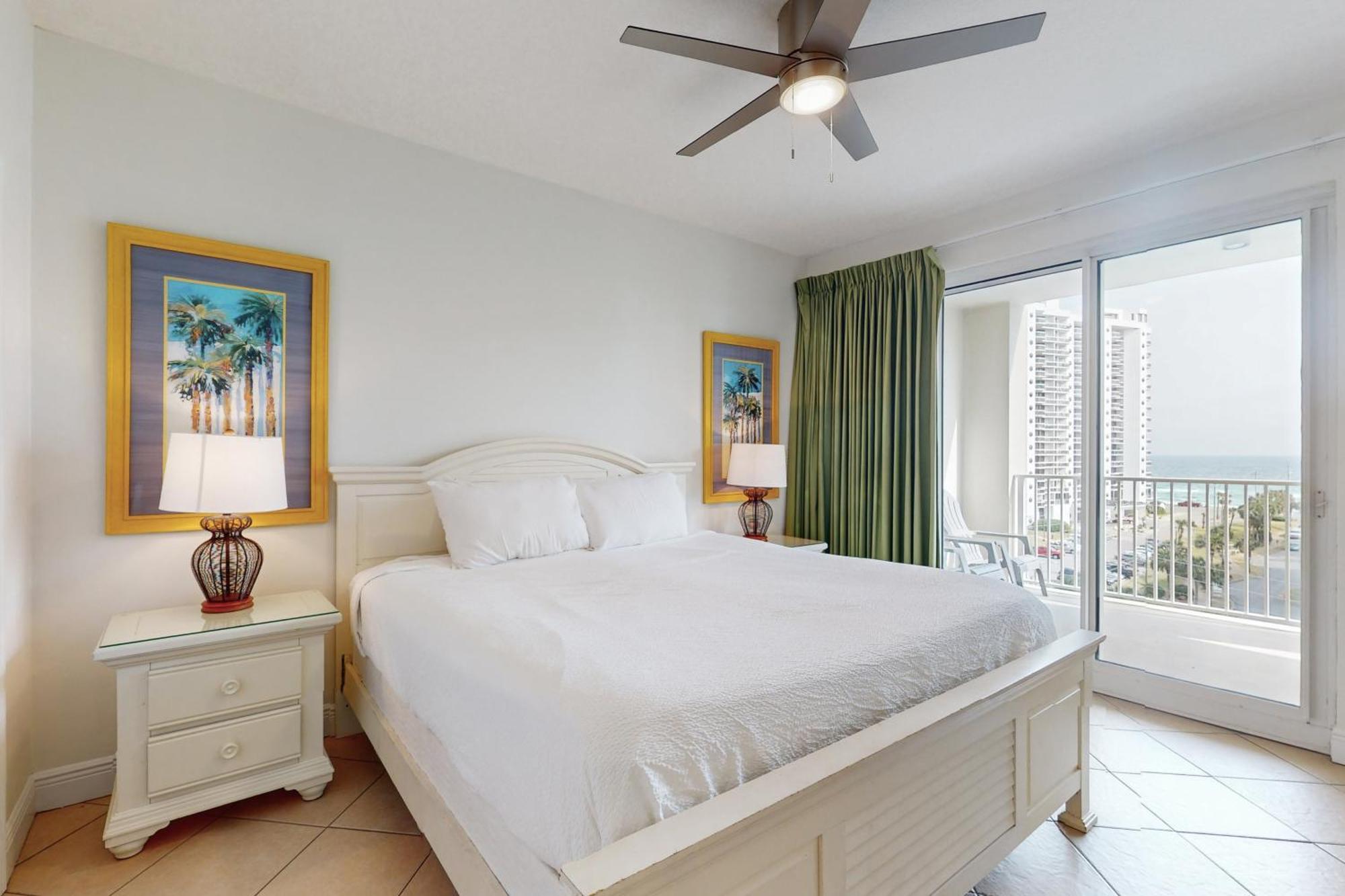 Ariel Dunes I 609 Apartment *