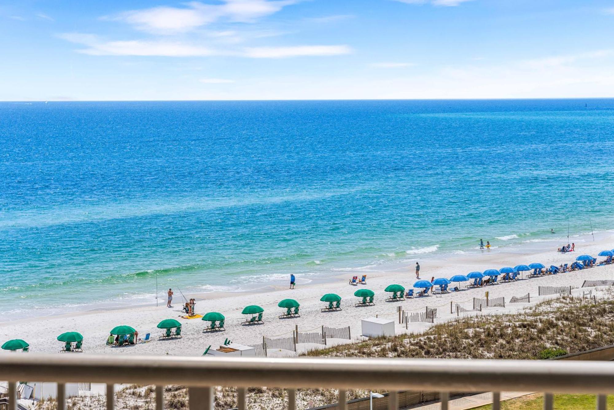 Surf And Racquet Unit 717 * Destin