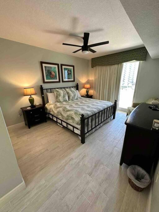 Ariel Dunes I Spacious Balcony, Gulf View & Pools