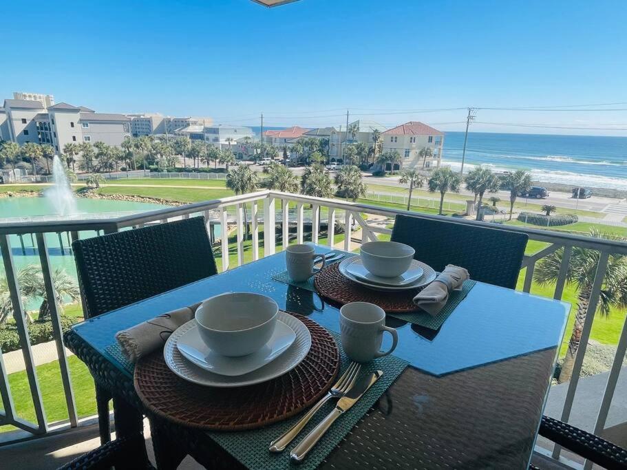 Amalfi Gulf Views! Pools Steps To Family-friendly Apartment Destin