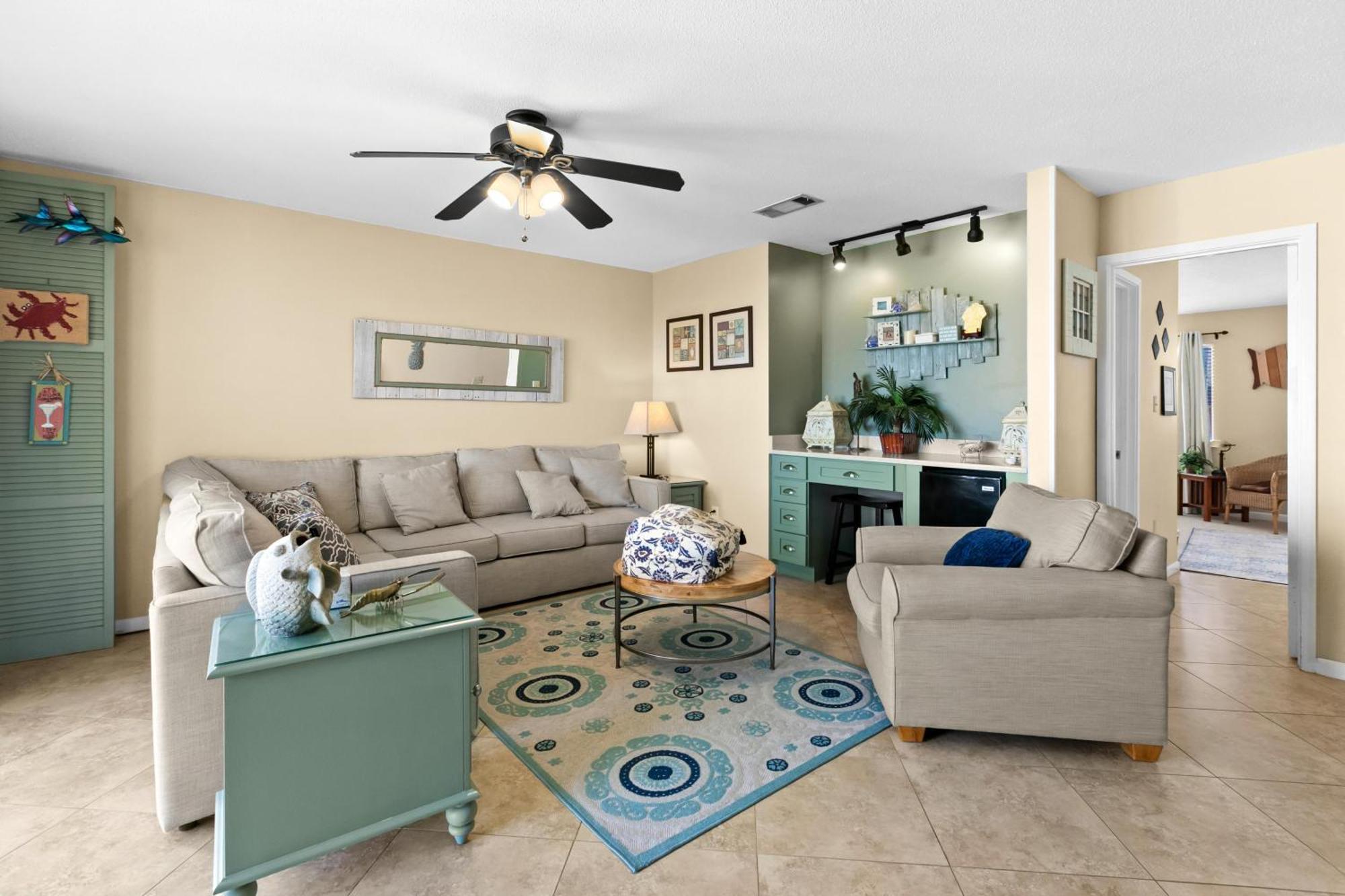 Blue Surf 8 Holiday home *