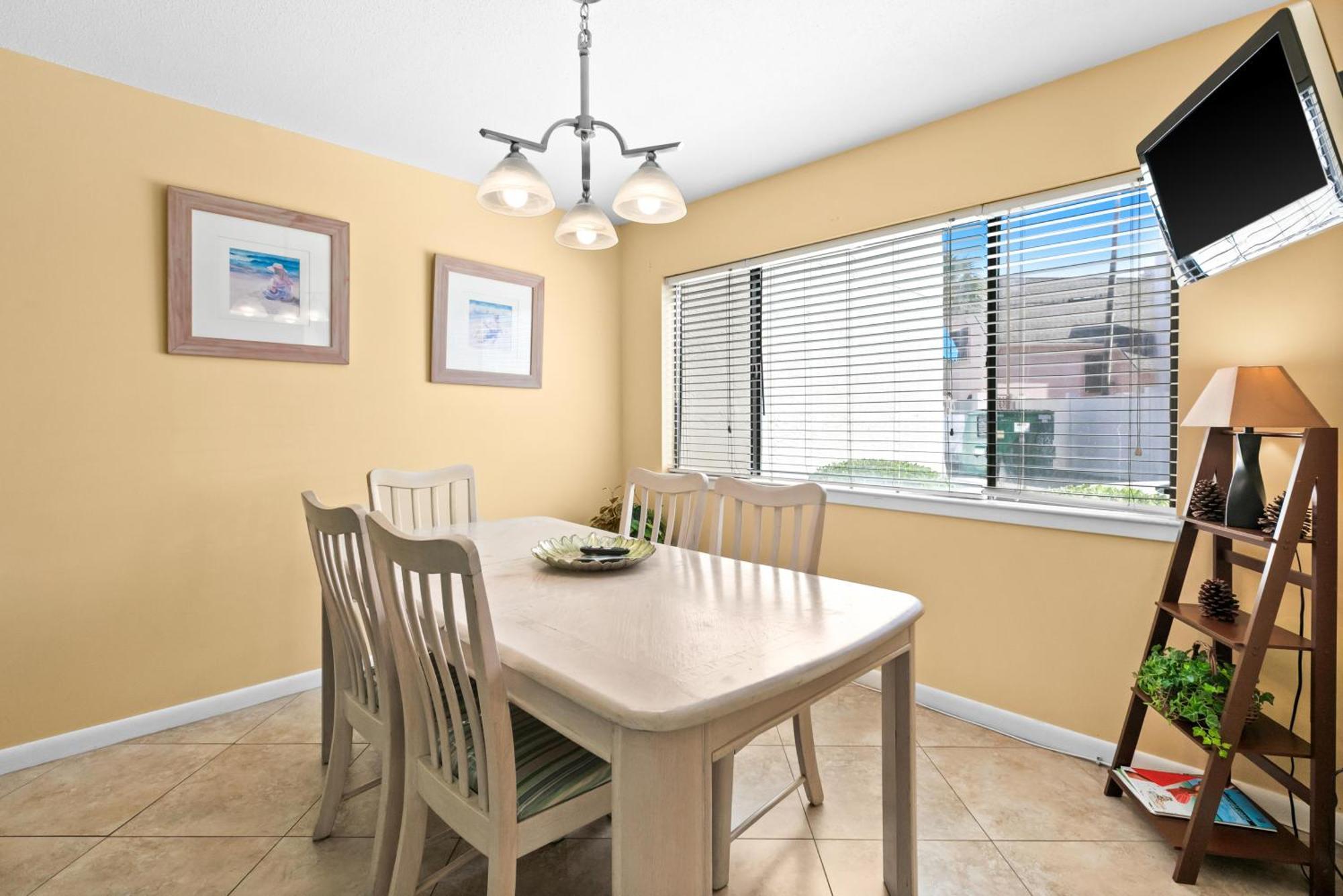 Holiday home Blue Surf 8 *
