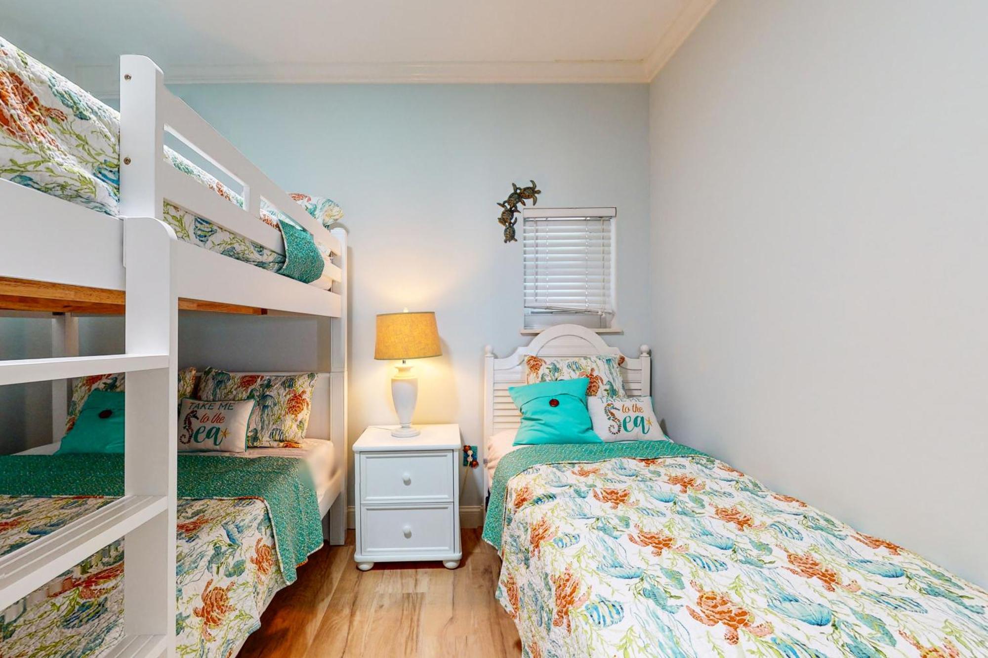 Tops'l Tides 1005 Apartment *