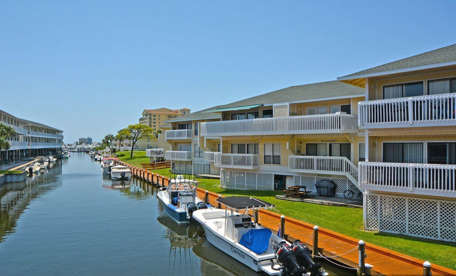 Apartment Cajun Fun 1060
