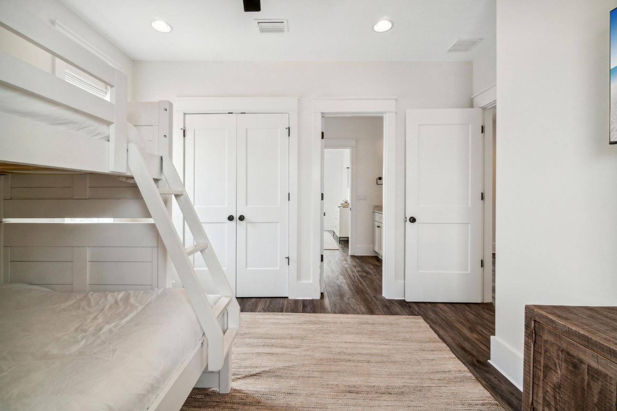 Crystal Tide With Heated Pool And Golf Cart Destin