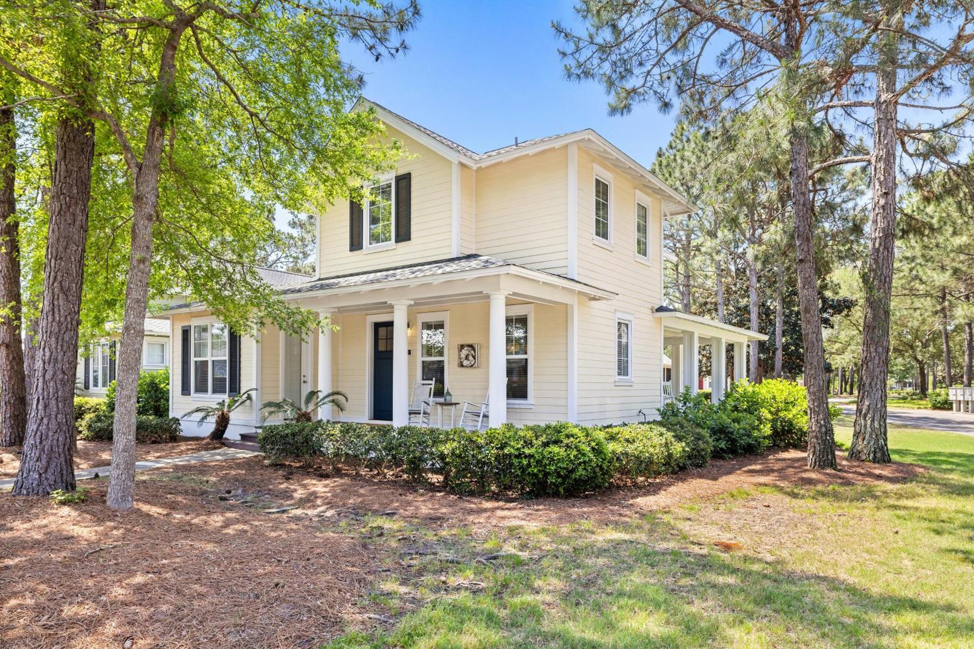 1317 Laurel Grove