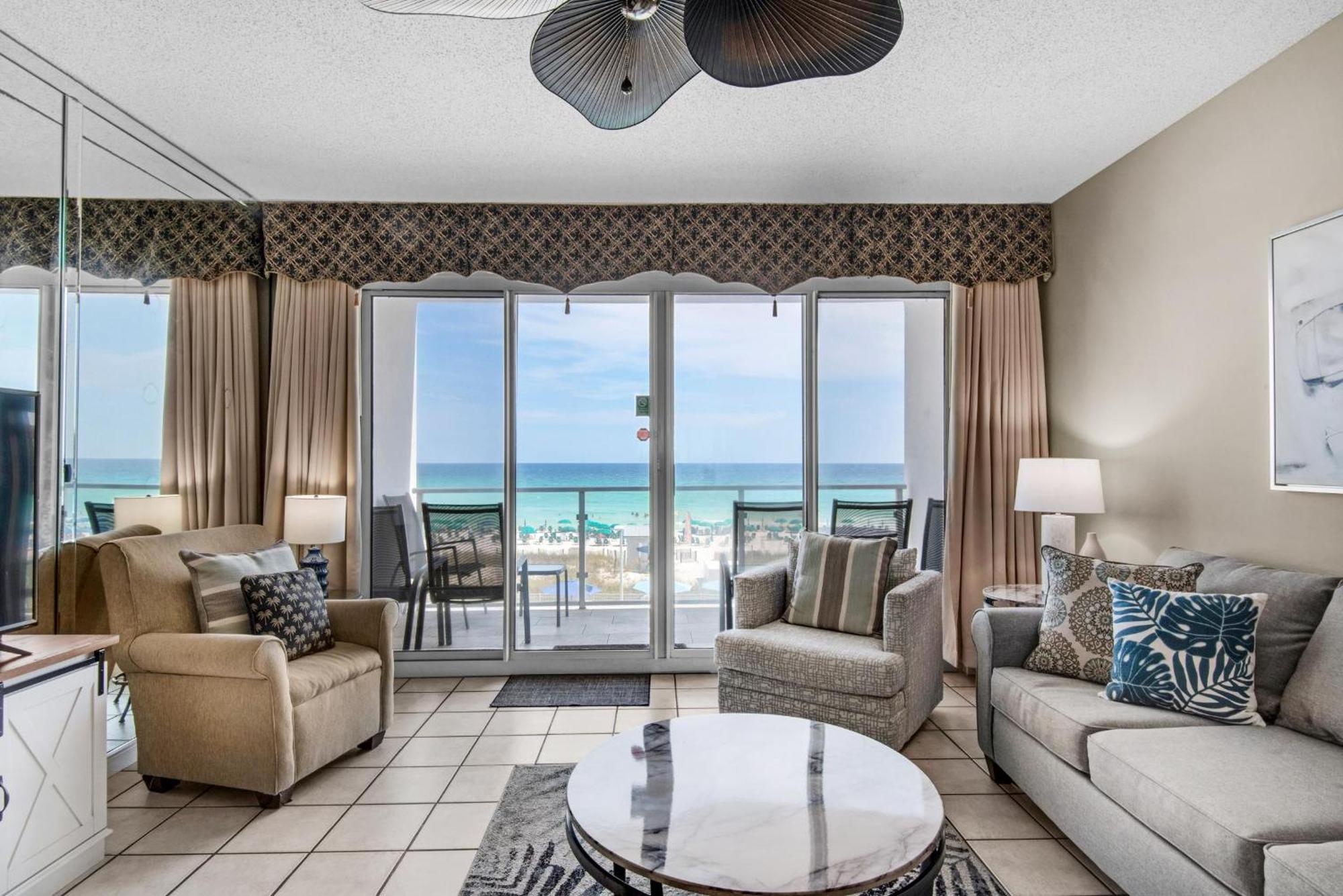 Sterling Sands 208 Holiday home *