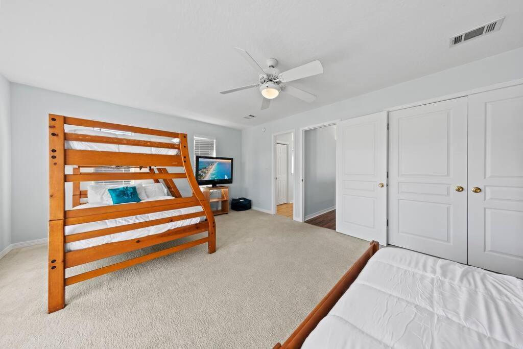 Shangri-la Destin