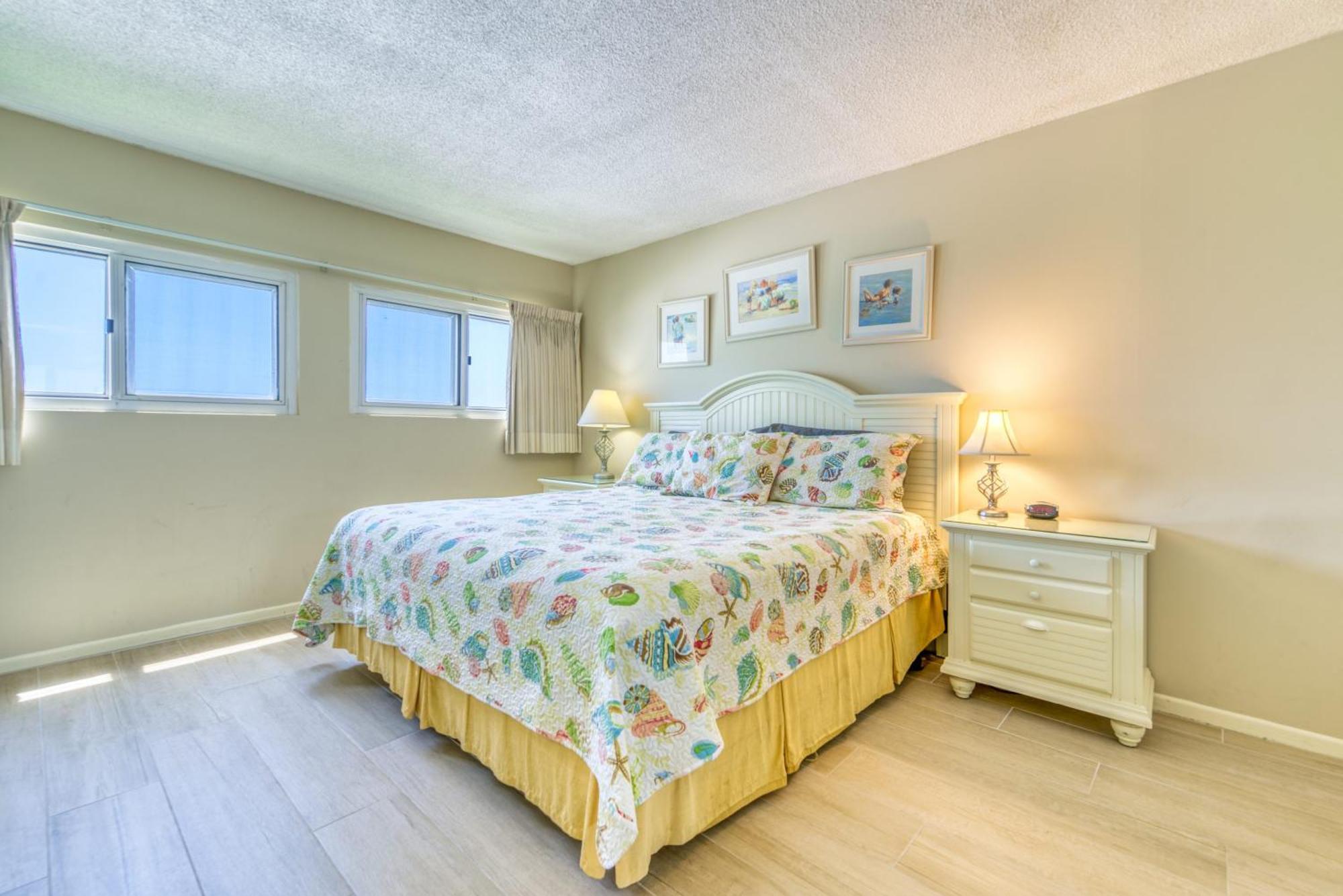 Apartment House D404 - Beachfront With Pool, Wifi, & Service Destin
