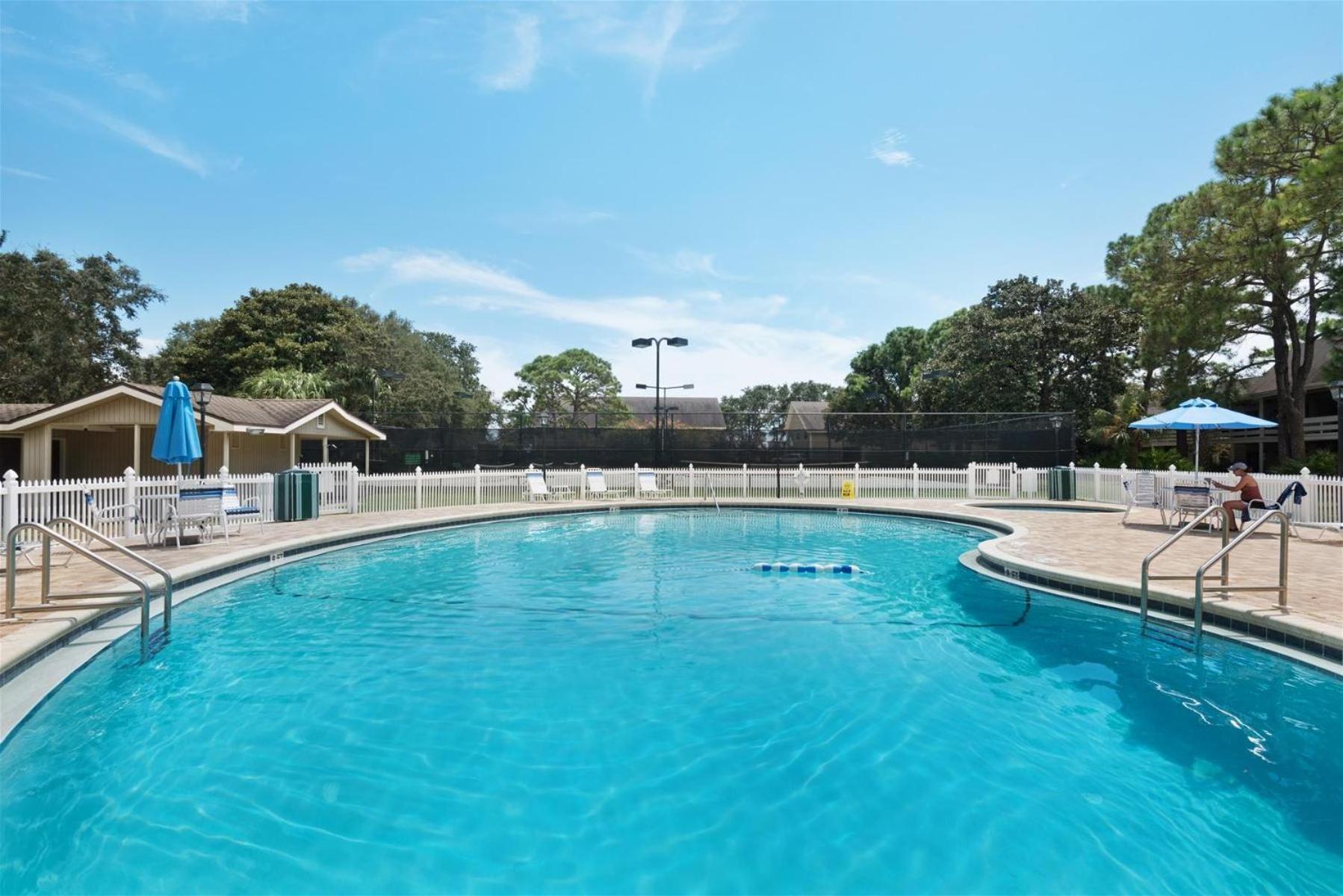 Seascape - 33b Holiday home *